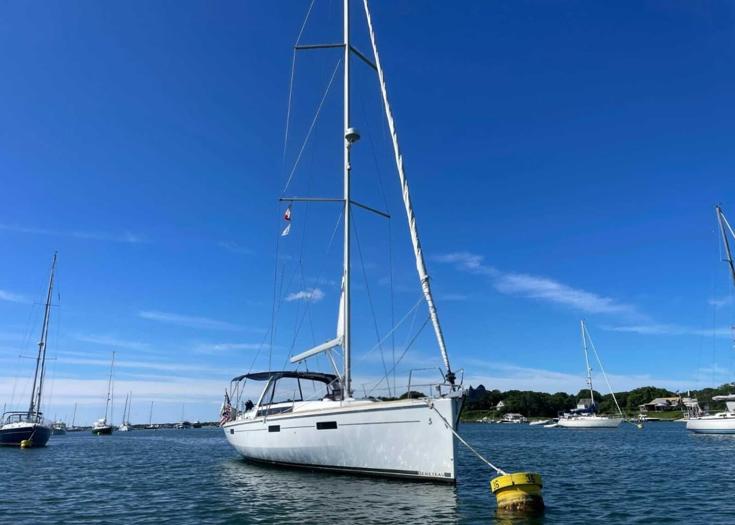 2012 Beneteau Oceanis 45 te koop in Fall River, Massachusetts Sloop