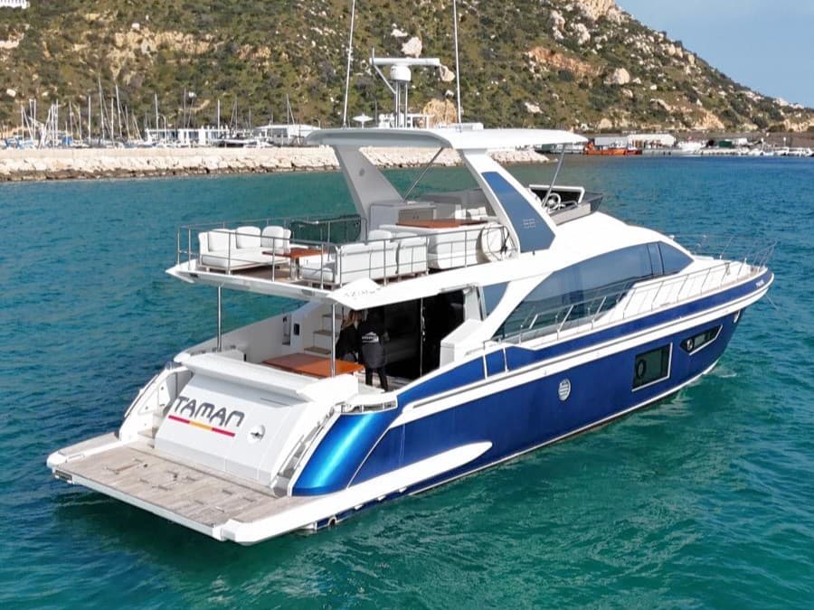 2021 Azimut 66 zum Verkauf in Empuriabrava, ES Motor Yacht 4