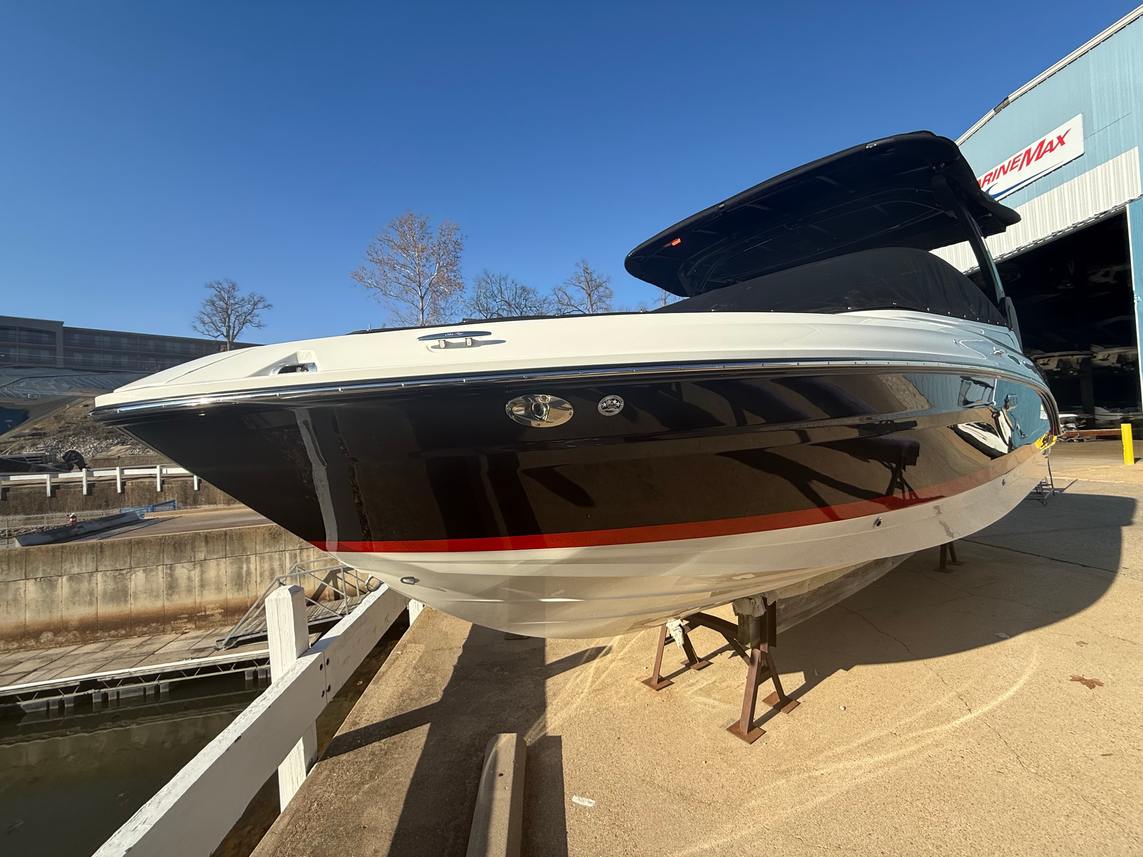 2026 Sea Ray SLX 280 zum Verkauf in Lake Ozark, MO Bowrider 3