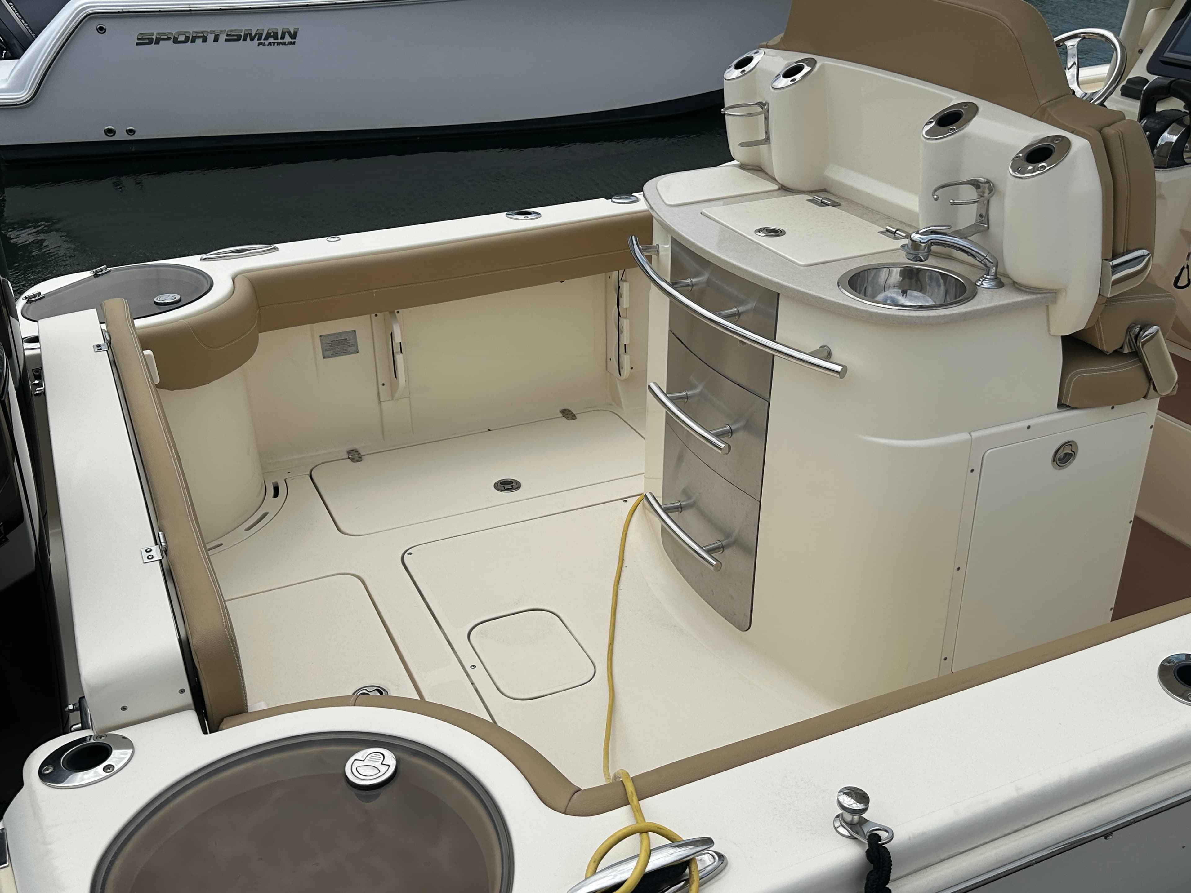 2019 Scout Boats 275 LXF for Sale in Wrightsville Beach, North Carolina Center Console 4
