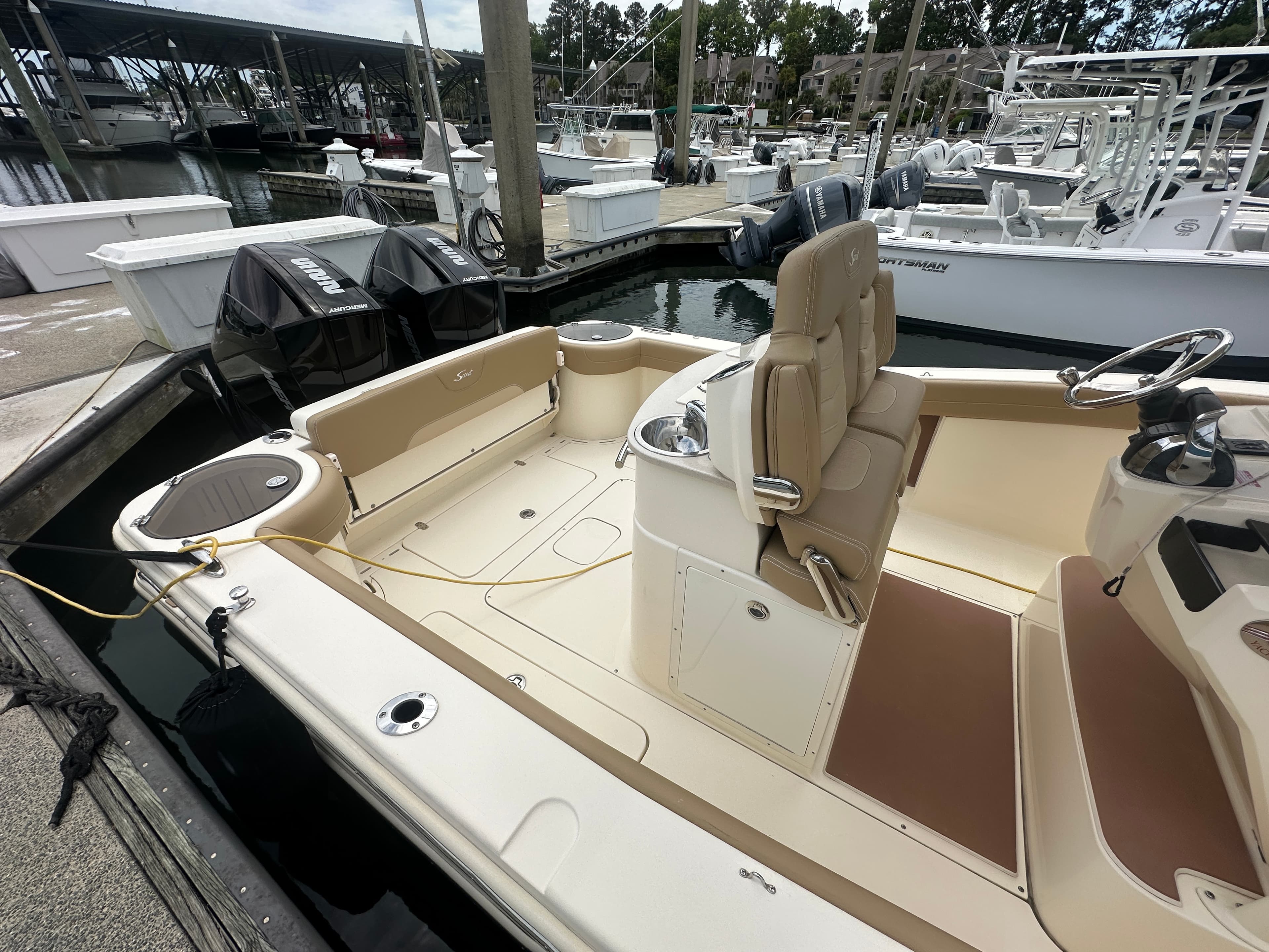 2019 Scout Boats 275 LXF for Sale in Wrightsville Beach, North Carolina Center Console 5