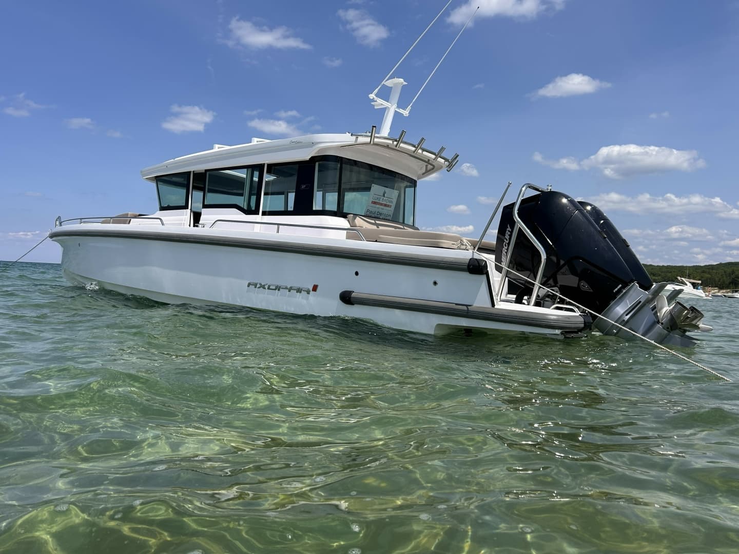 2024 Axopar 37 XC Cross Cabin zum Verkauf in Stuart, Florida Center Console 5