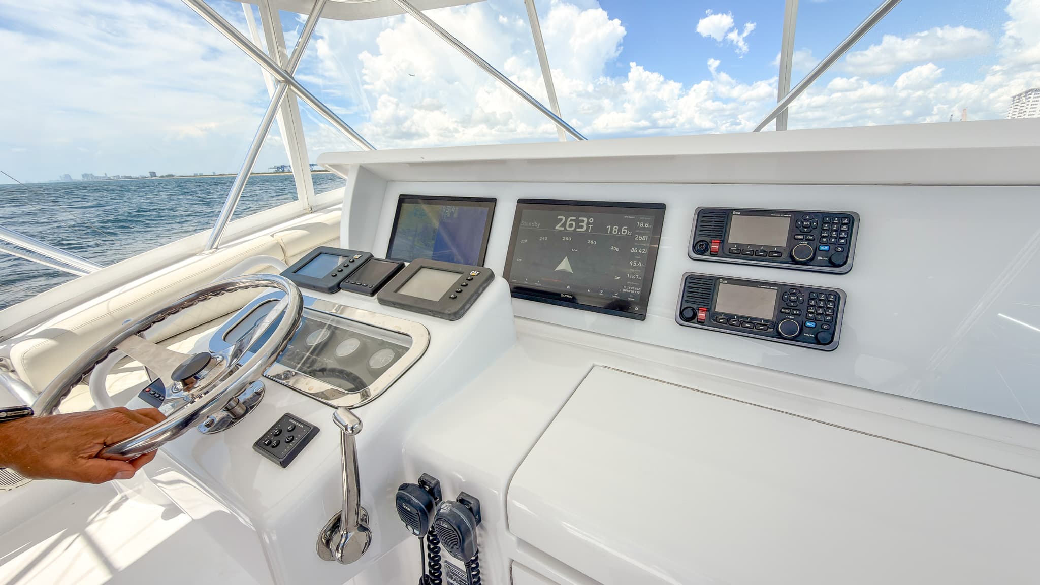 2007 Hatteras 54 zum Verkauf in Fort Lauderdale, Florida Motor Yacht 5