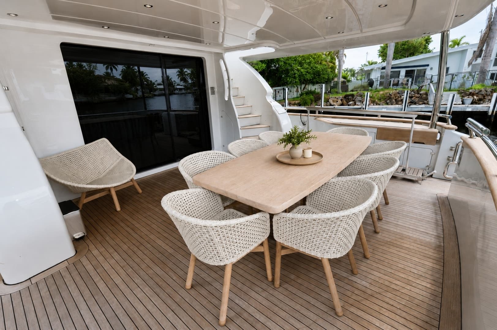 2015 Maiora 90 for Sale in Miami, Florida Motor Yacht 3