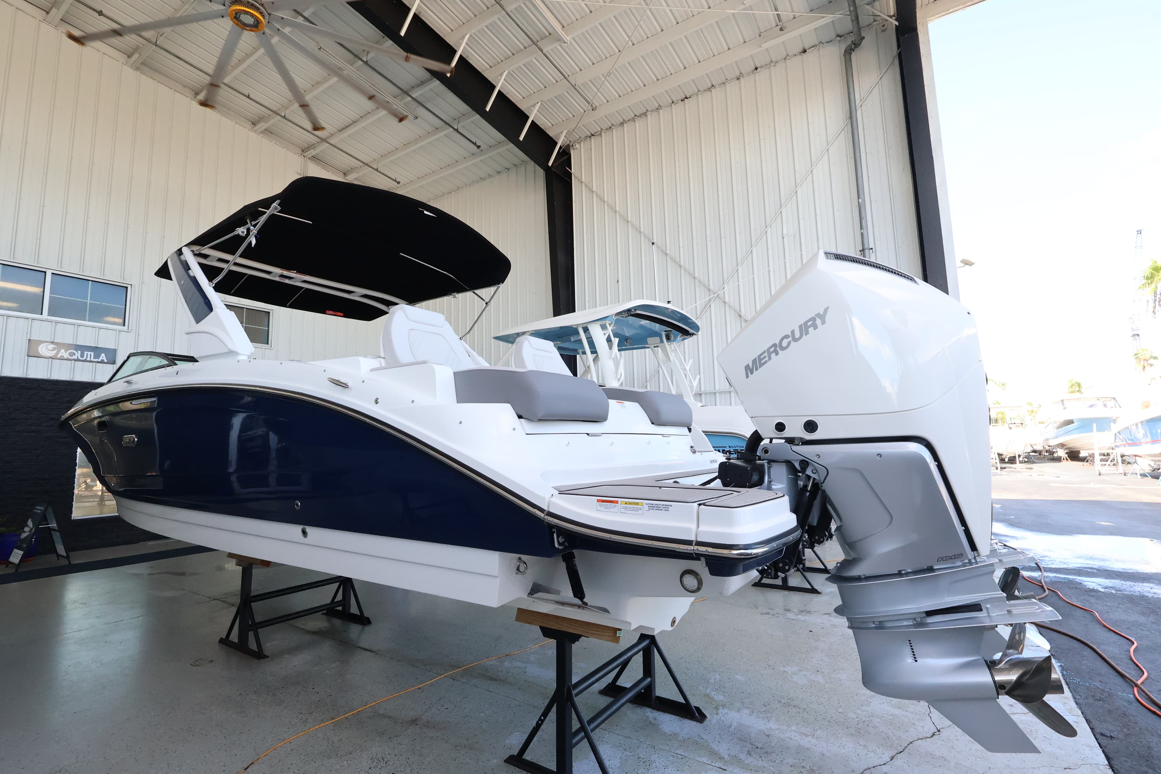 2027 Sea Ray SDX 290 Outboard zum Verkauf in Naples, Florida Bowrider 4