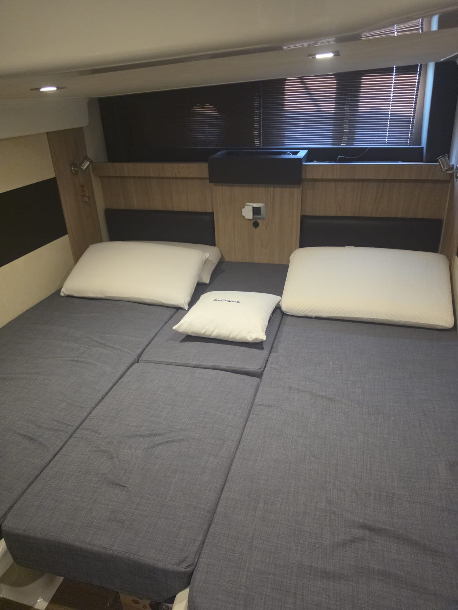 2014 Cranchi M44 HT in vendita a Palermo, IT Sport Cruiser