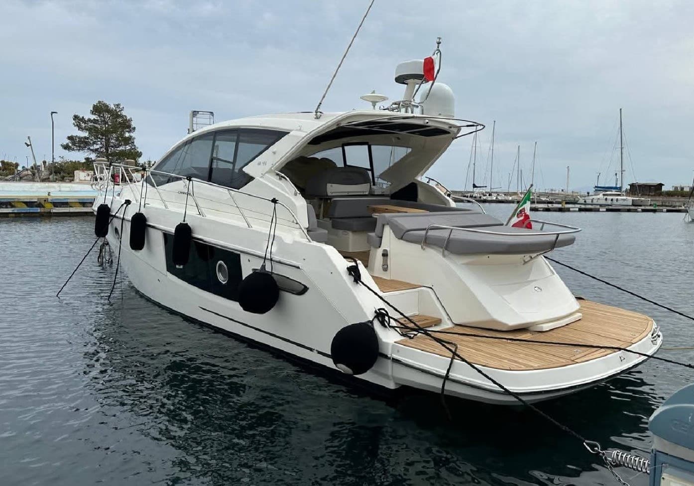 2014 Cranchi M44 HT zum Verkauf in Palermo, IT Sport Cruiser 4