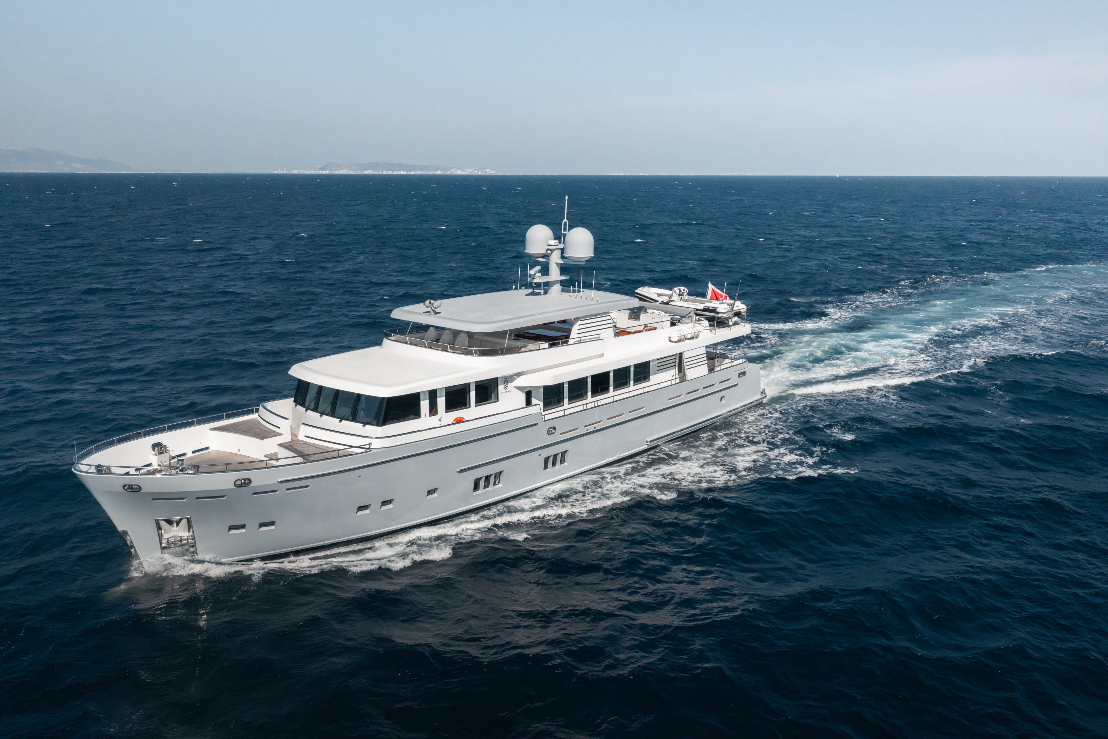 2015 Van der Valk Custom Explorer for Sale in València, ES Motor Yacht 2