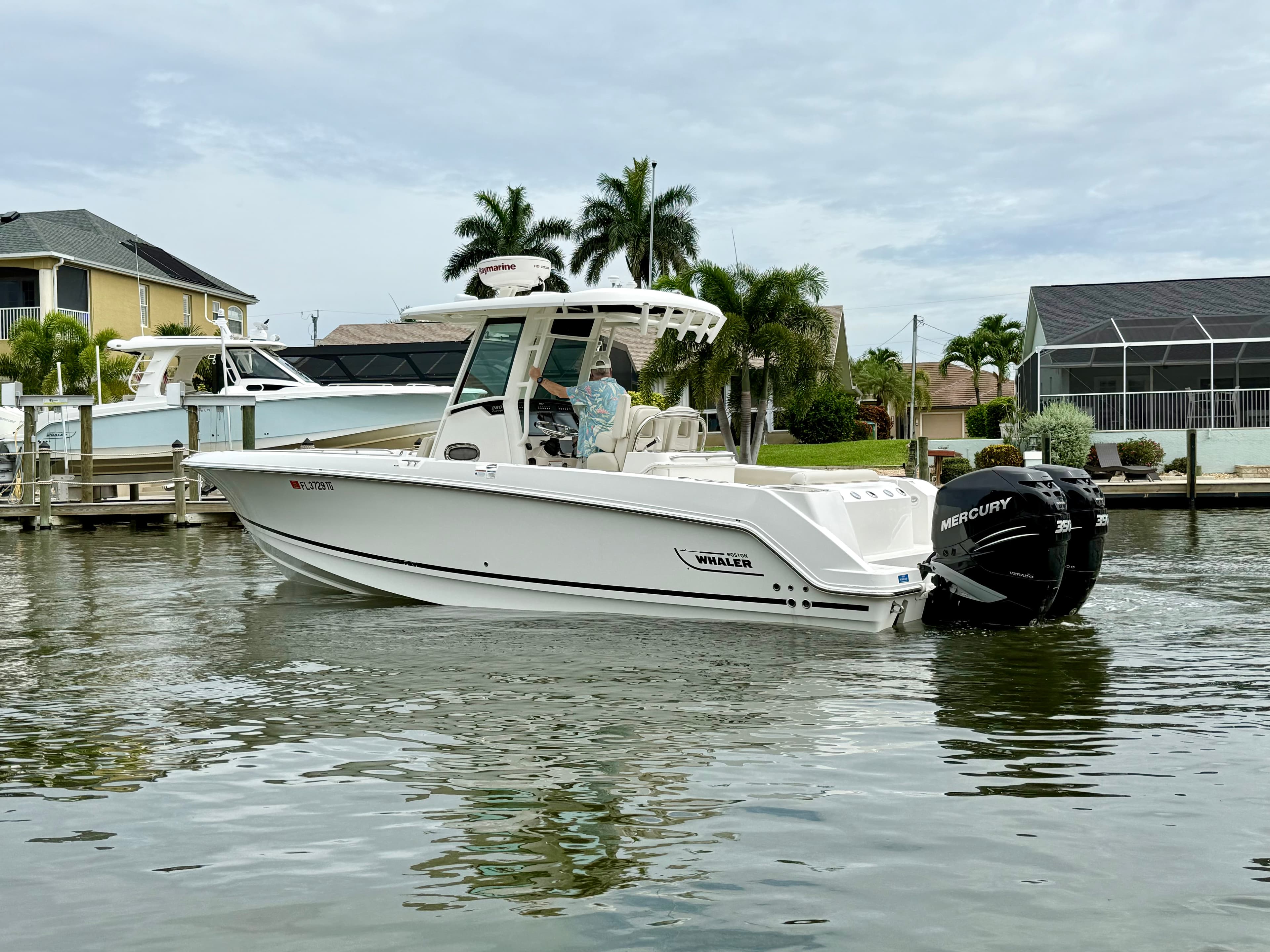 2021 Boston Whaler 280 Outrage zum Verkauf in Cape Coral, FL Center Console 3