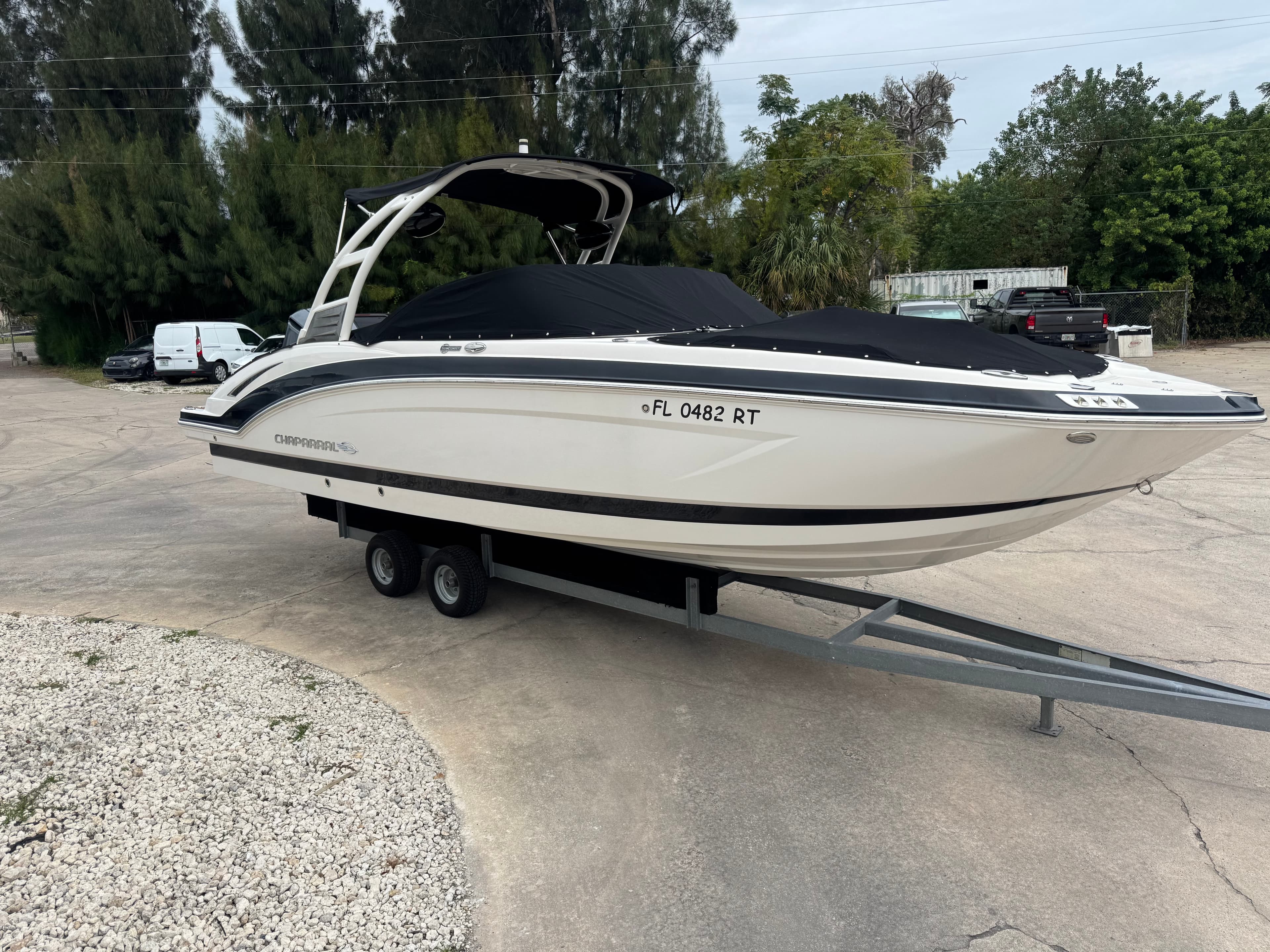 2017 Chaparral 250 SunCoast in vendita a Cocoa, Florida Bowrider 2