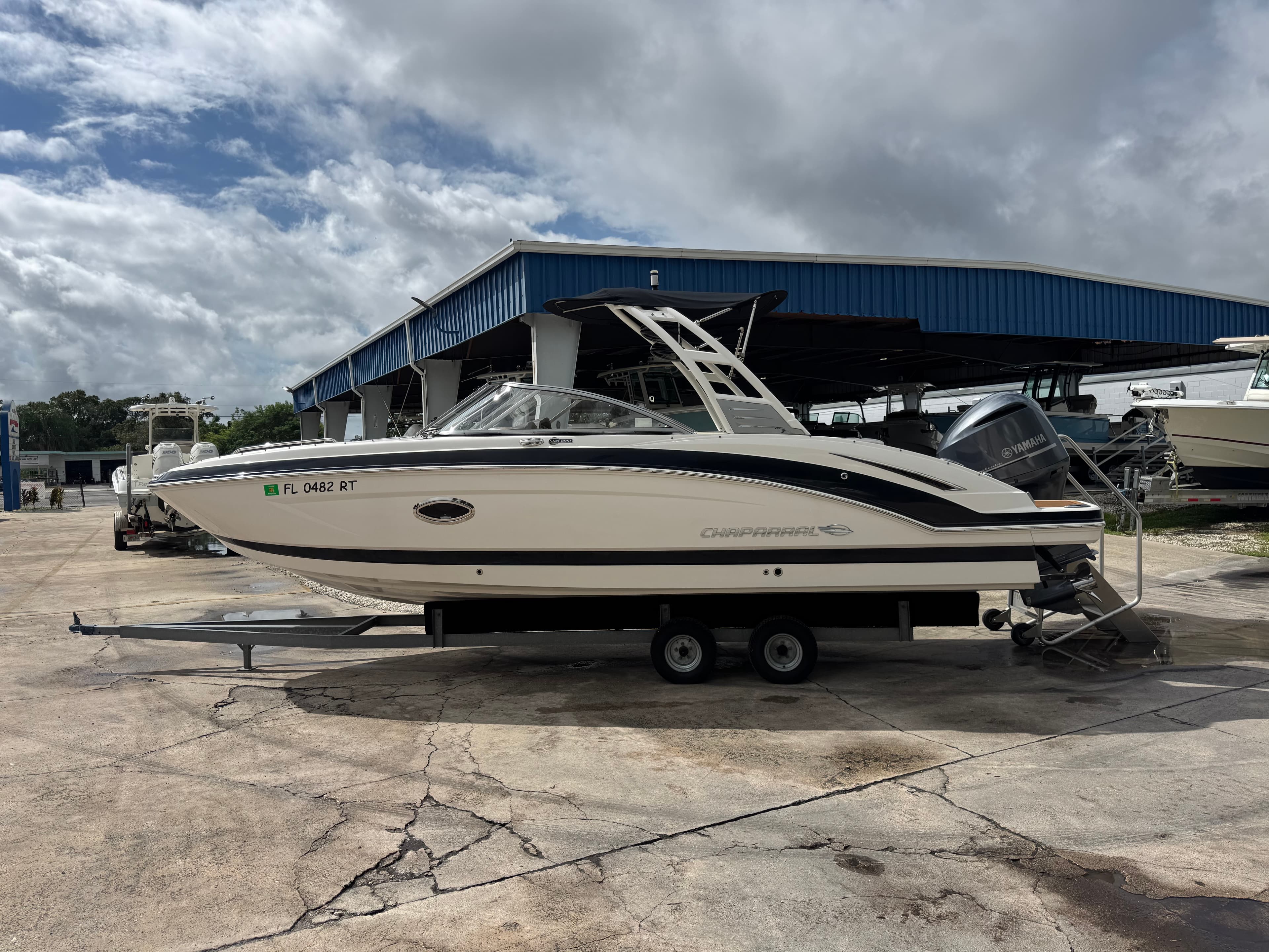 2017 Chaparral 250 SunCoast in vendita a Cocoa, Florida Bowrider 5