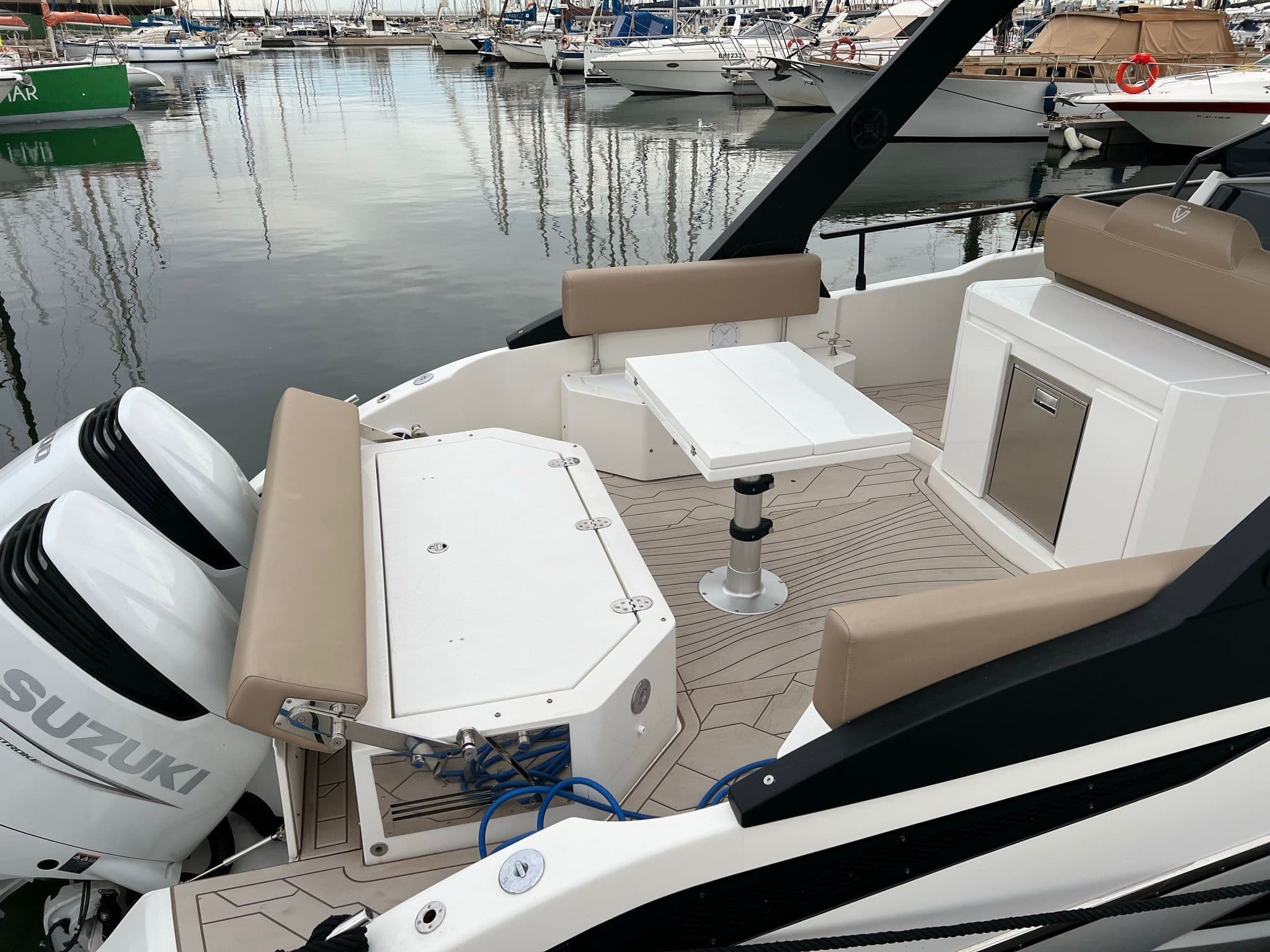 2023 FIM 340 Regina on Display in Dénia, ES Cruiser 5