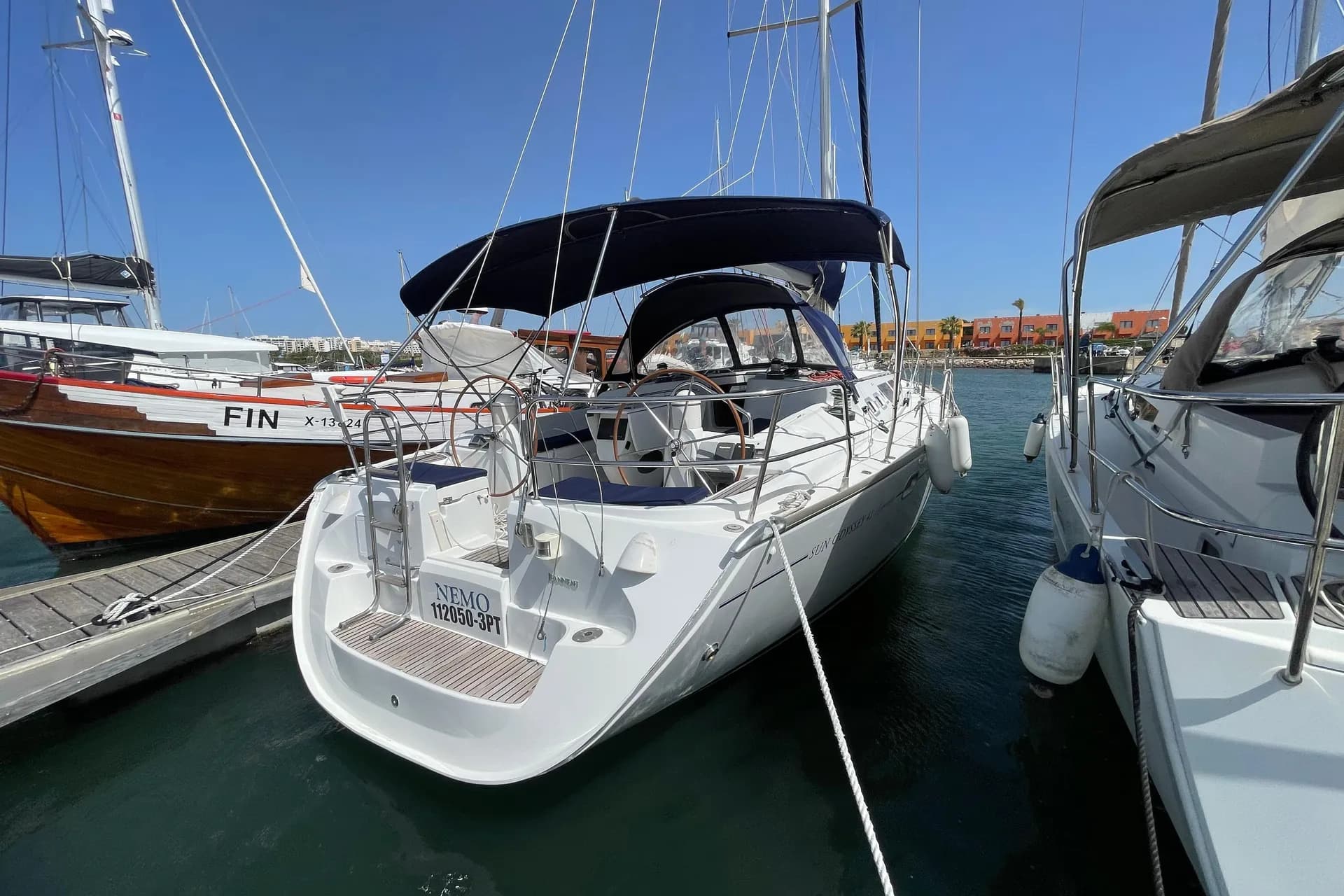 2003 Jeanneau Sun Odyssey 43 for Sale in Portimão, PT Sloop 2