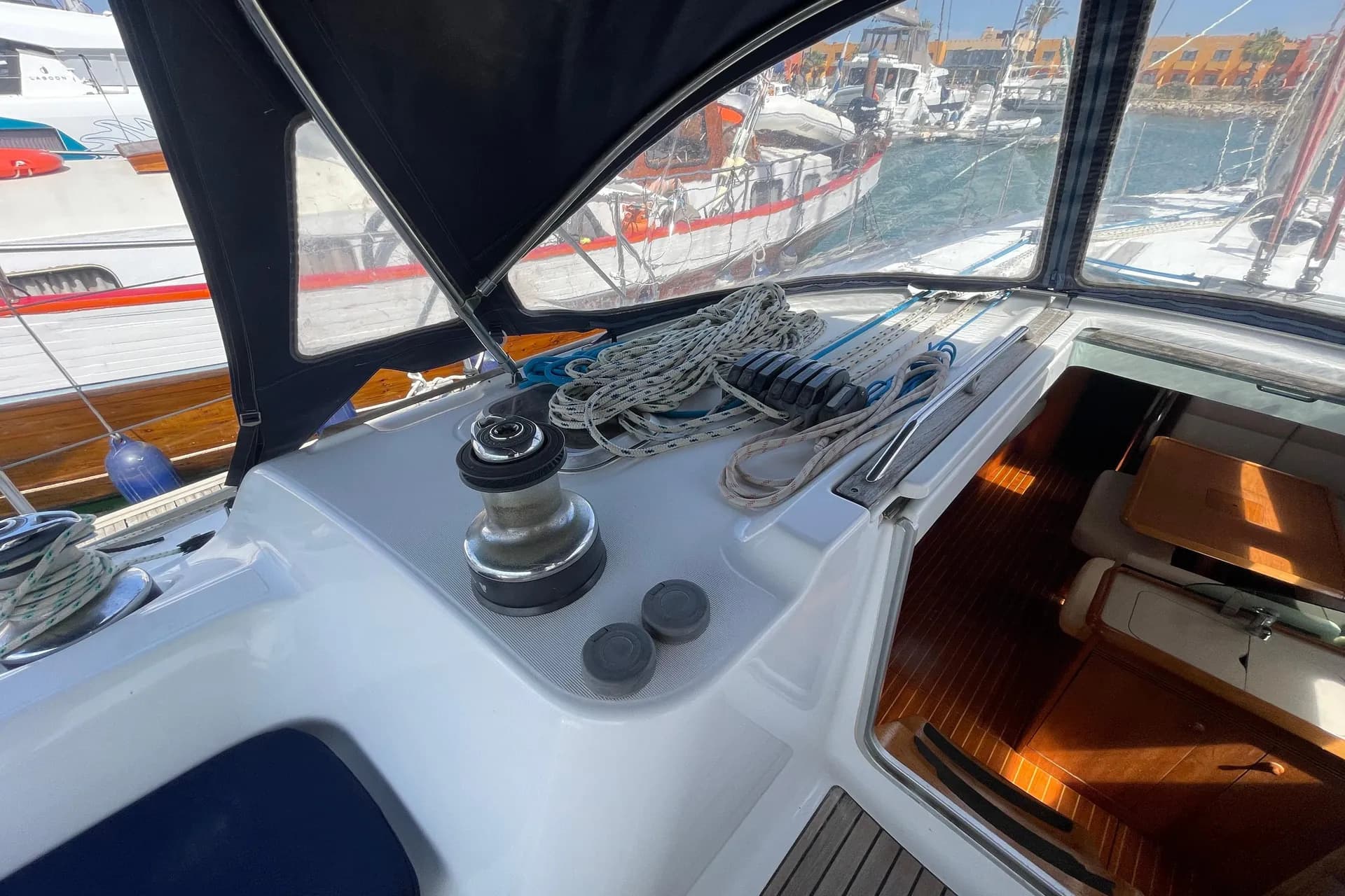 2003 Jeanneau Sun Odyssey 43 for Sale in Portimão, PT Sloop 5