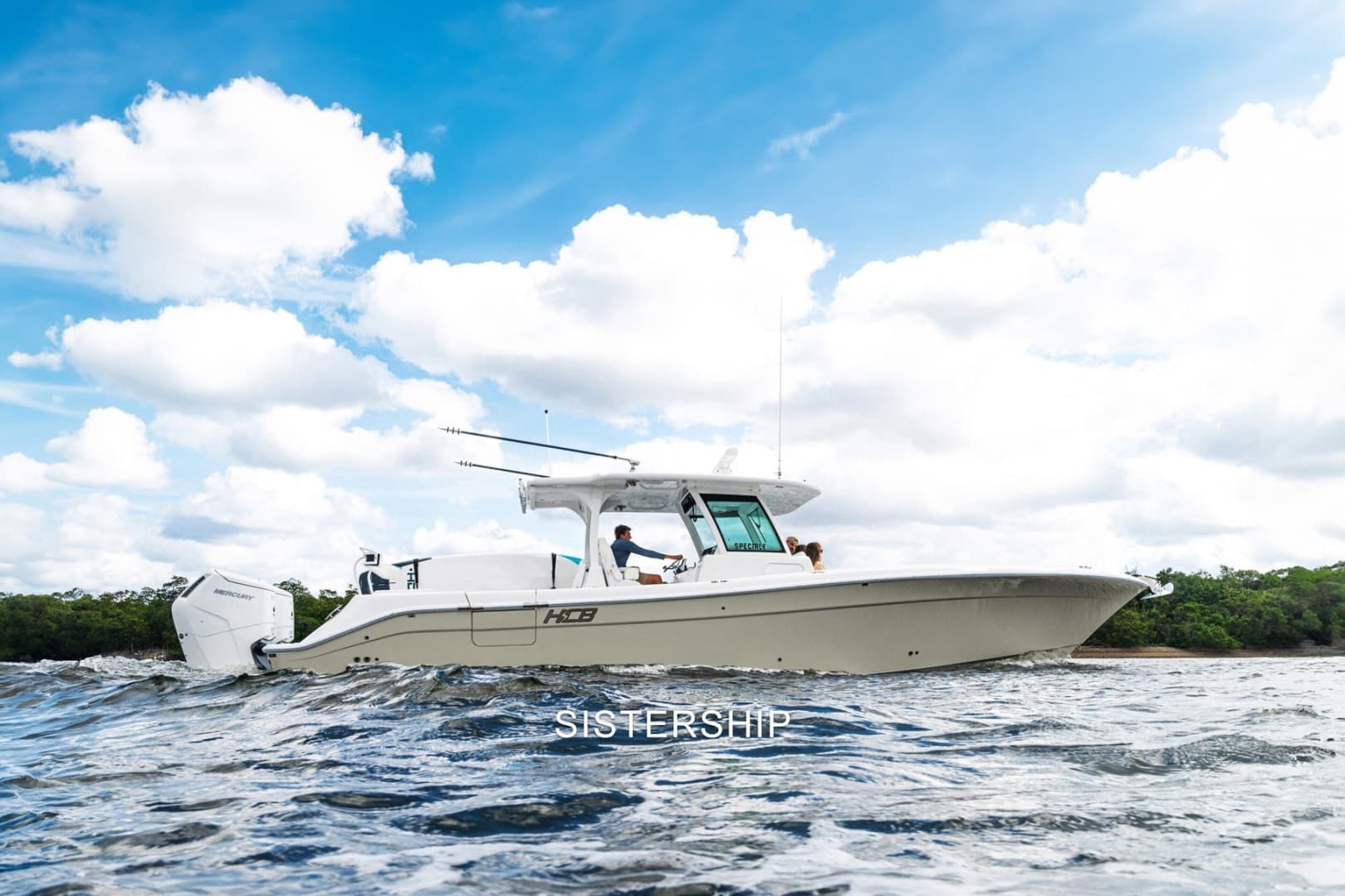 2018 HCB 39 Speciale for Sale in Miami, Florida Center Console