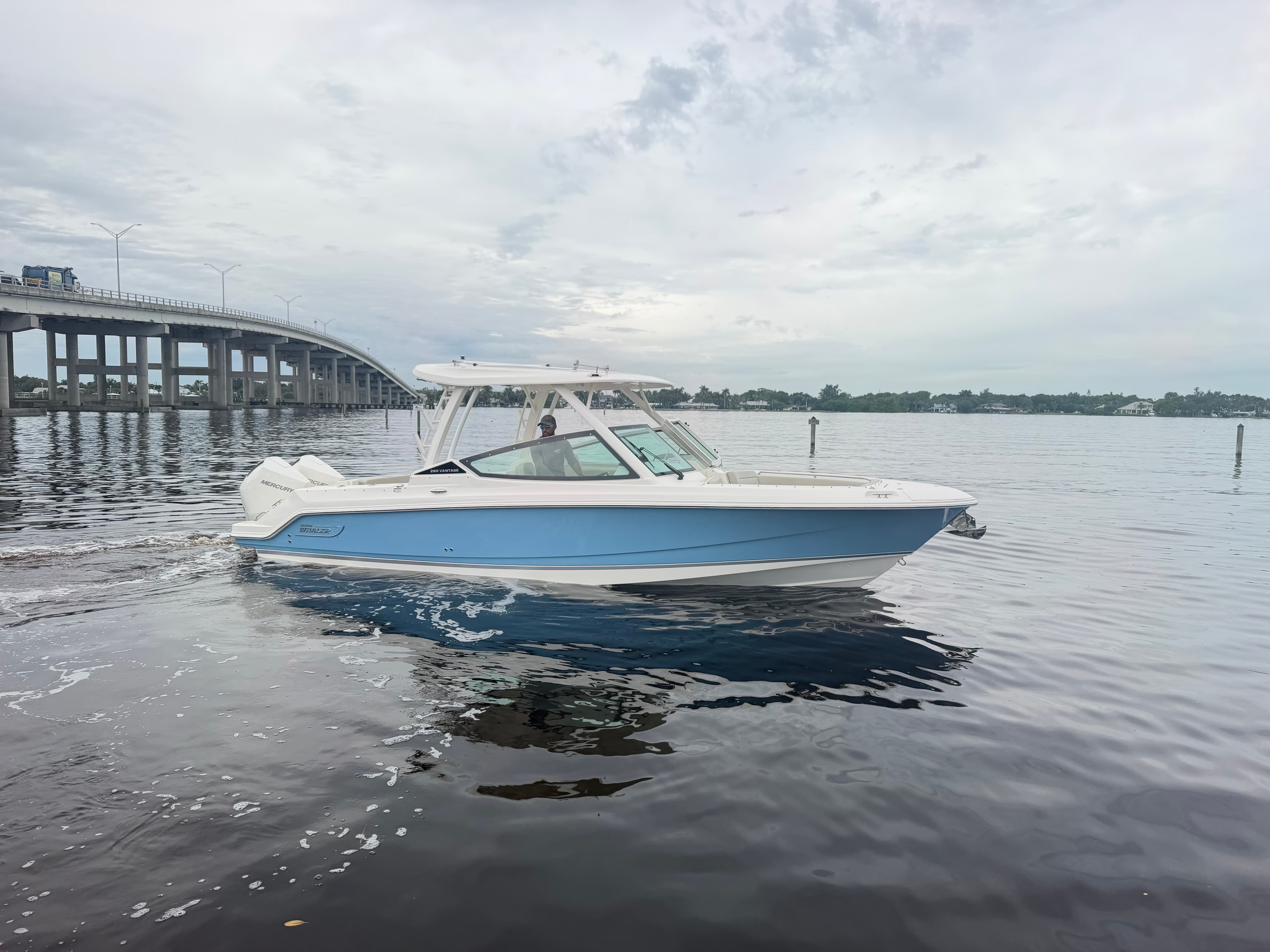 2027 Boston Whaler 280 Vantage in vendita a Stuart, Florida Dual Console 2
