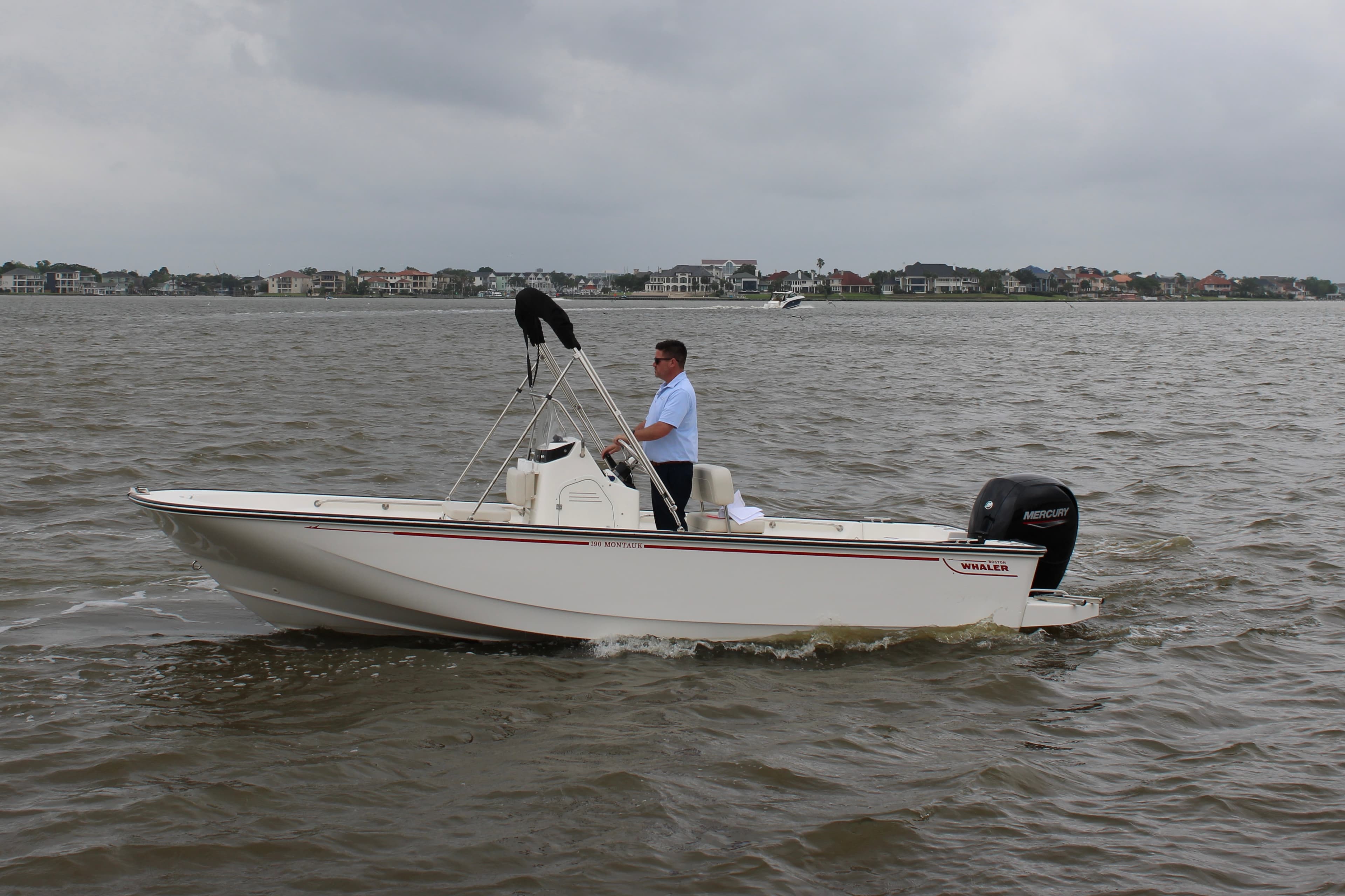 2026 Boston Whaler 190 Montauk a la venta en Seabrook, TX Center Console