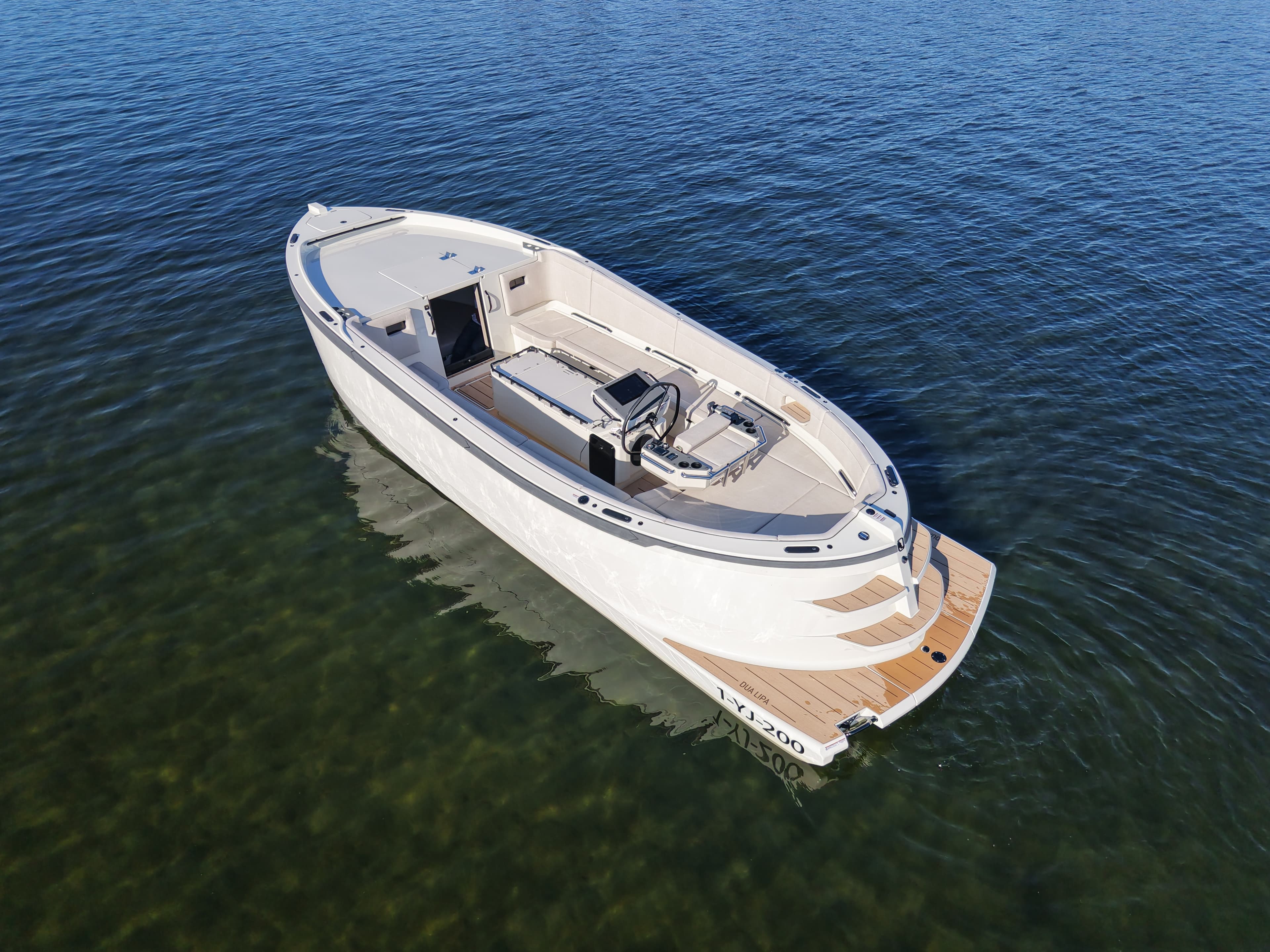 2027 Lowlander 851 Speedster Cabin for Sale in Loosdrecht, NL Day Boats