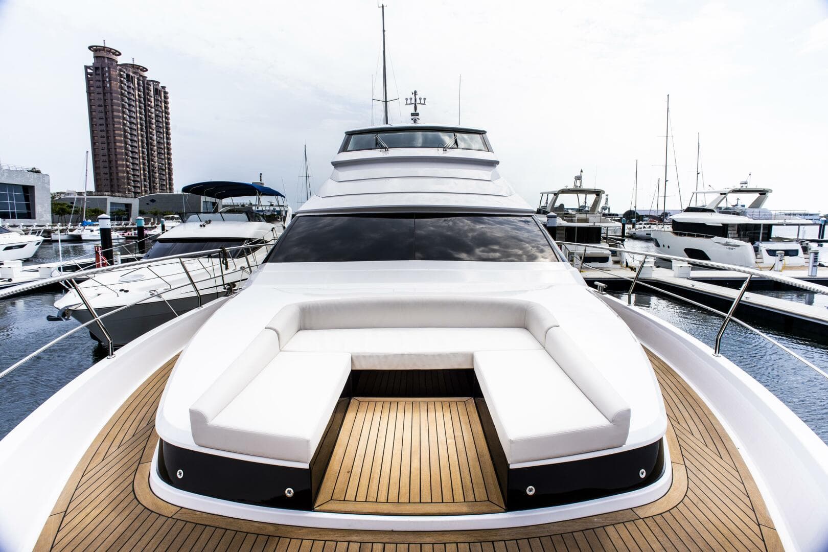2026 Johnson Yachts 70 a la venta en Kaohsiung, TW Cruiser 4