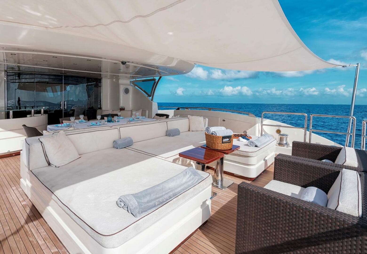 2012 Arno Leopard 43 for Sale in Fort Lauderdale, Florida Motor Yacht 2