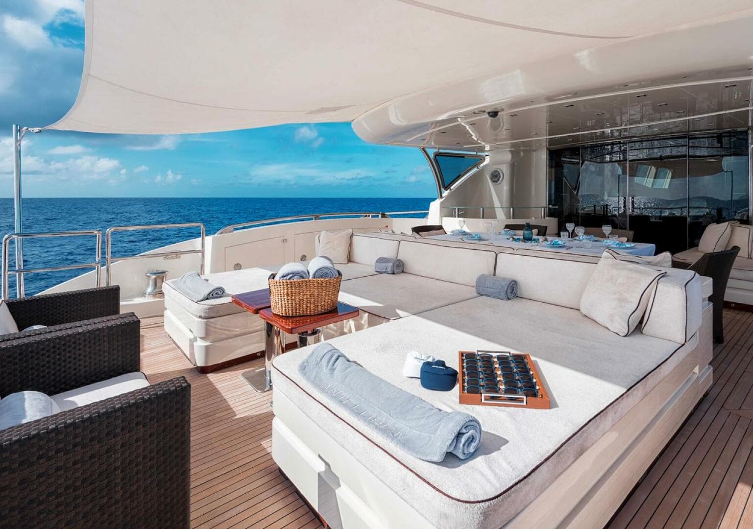 2012 Arno Leopard 43 for Sale in Fort Lauderdale, Florida Motor Yacht 3