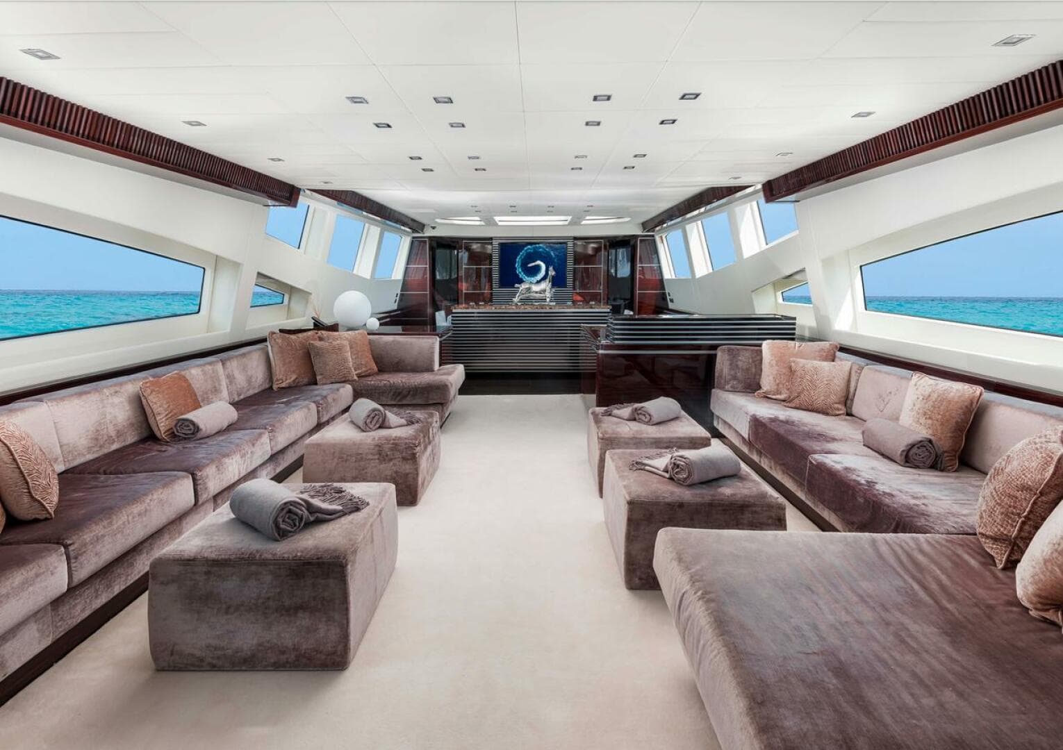2012 Arno Leopard 43 for Sale in Fort Lauderdale, Florida Motor Yacht 4