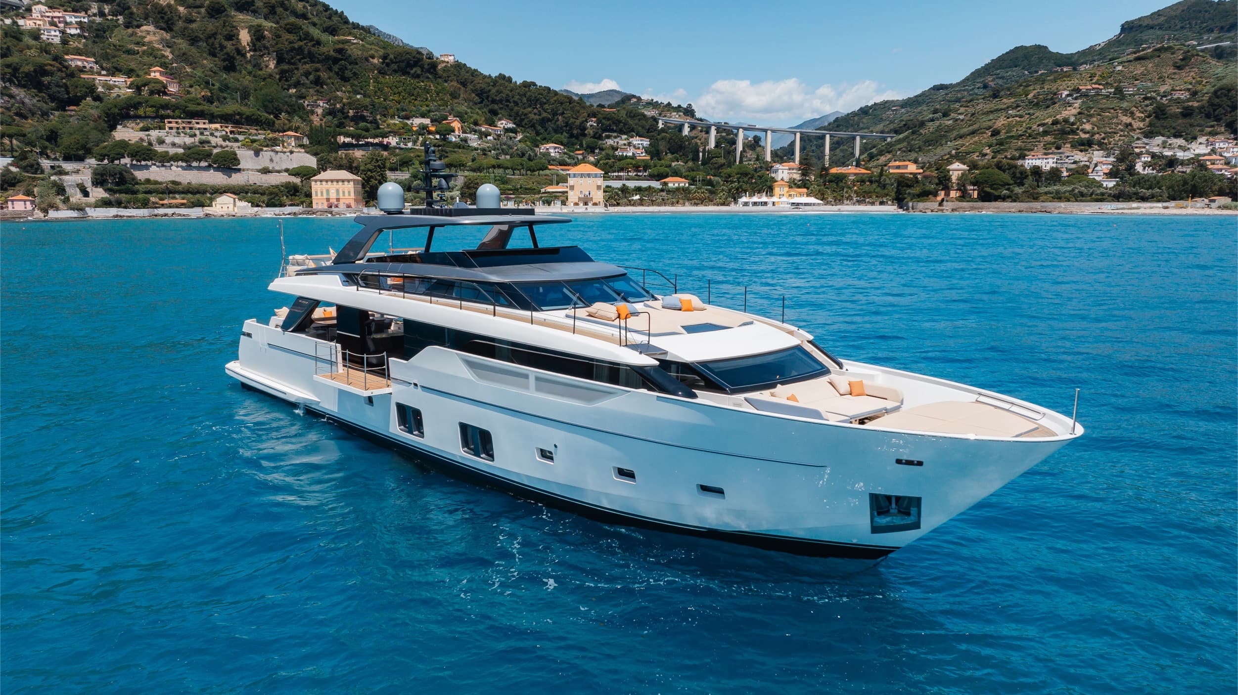 2022 Sanlorenzo SL106 Asymmetric for Sale in Cannes, FR Motor Yacht