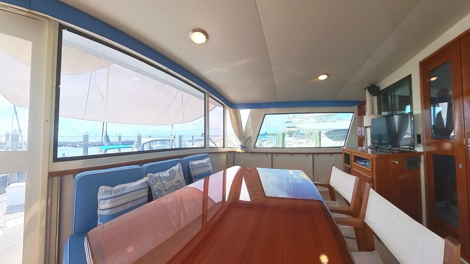 1982 Hatteras 65 LRC à vendre à Key Biscayne, Florida Motor Yacht 5