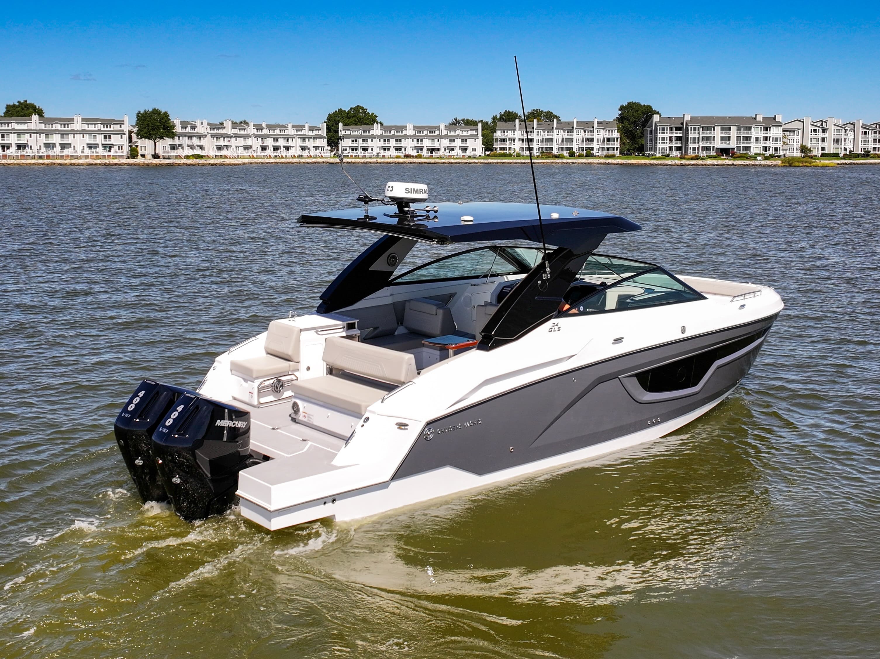 2026 Cruisers Yachts 34 GLS OB for Sale in Grasonville, MD Sport Cruiser 2
