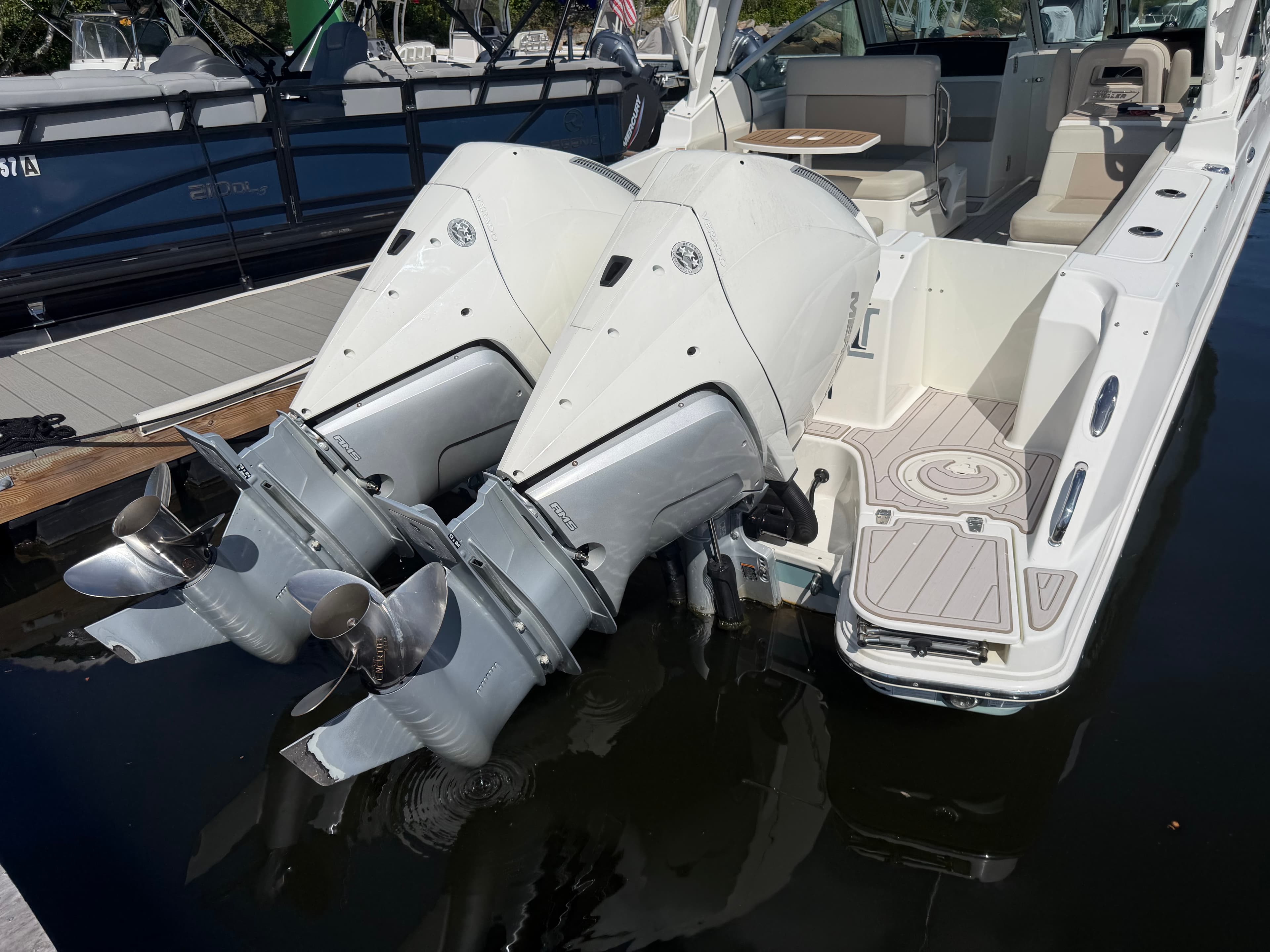 2021 Boston Whaler 280 Vantage zum Verkauf in Quincy, MA Dual Console 4