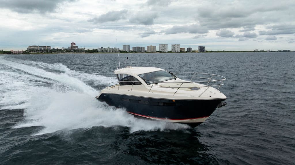 2013 Pursuit 365i Sport Coupe for Sale in Pompano Beach, FL Express Cruiser 5