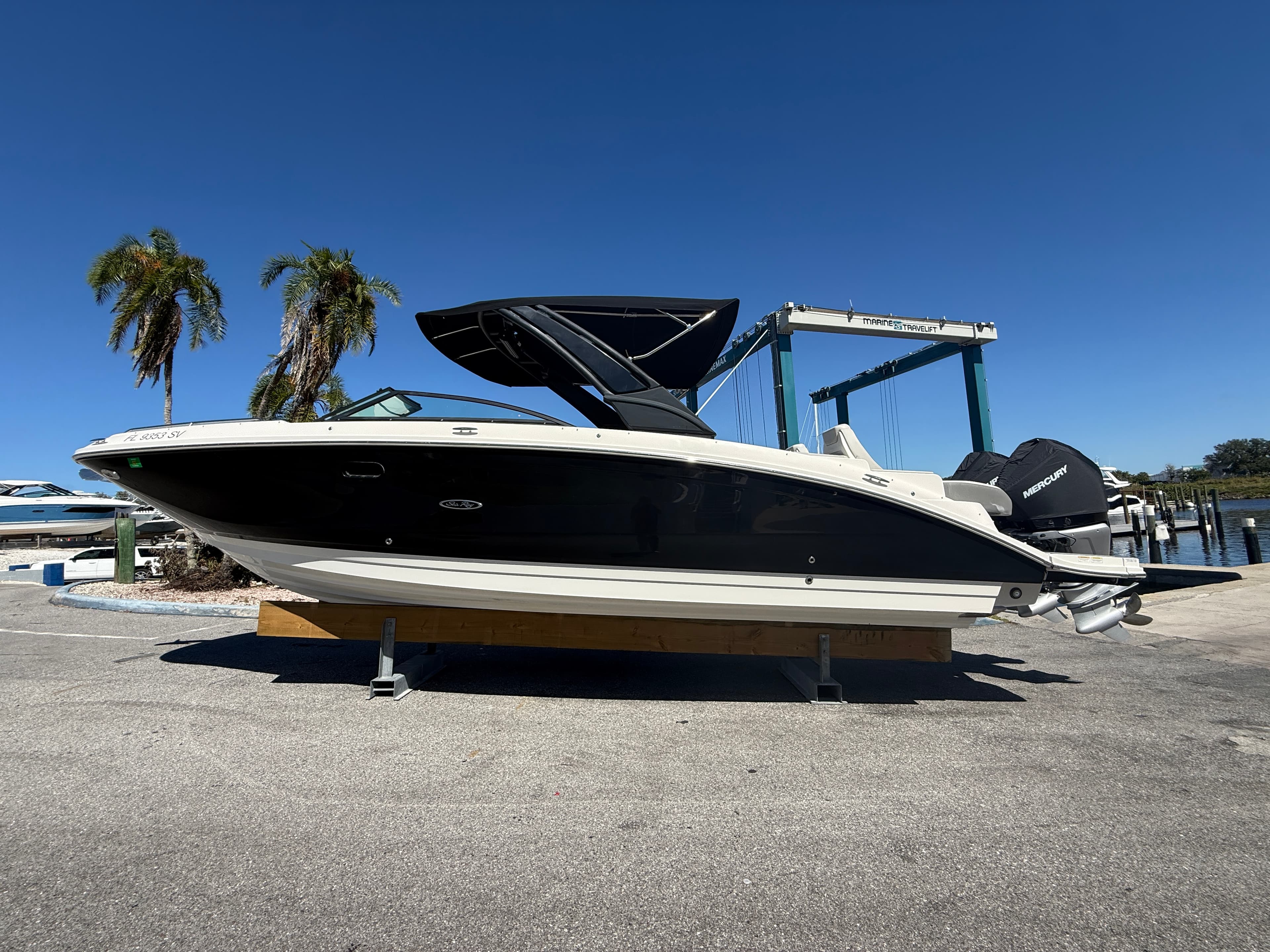 2021 Sea Ray SDX 290 Outboard for Sale in Venice, Florida Bowrider