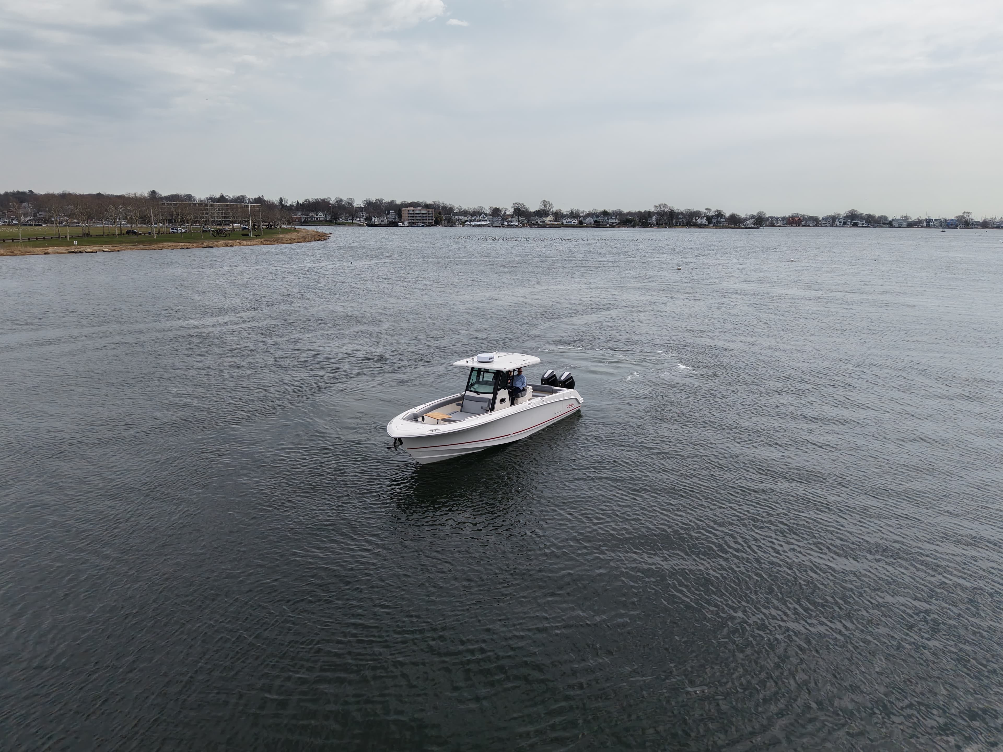 2026 Boston Whaler 330 Outrage in vendita a Norwalk, Connecticut Center Console 5