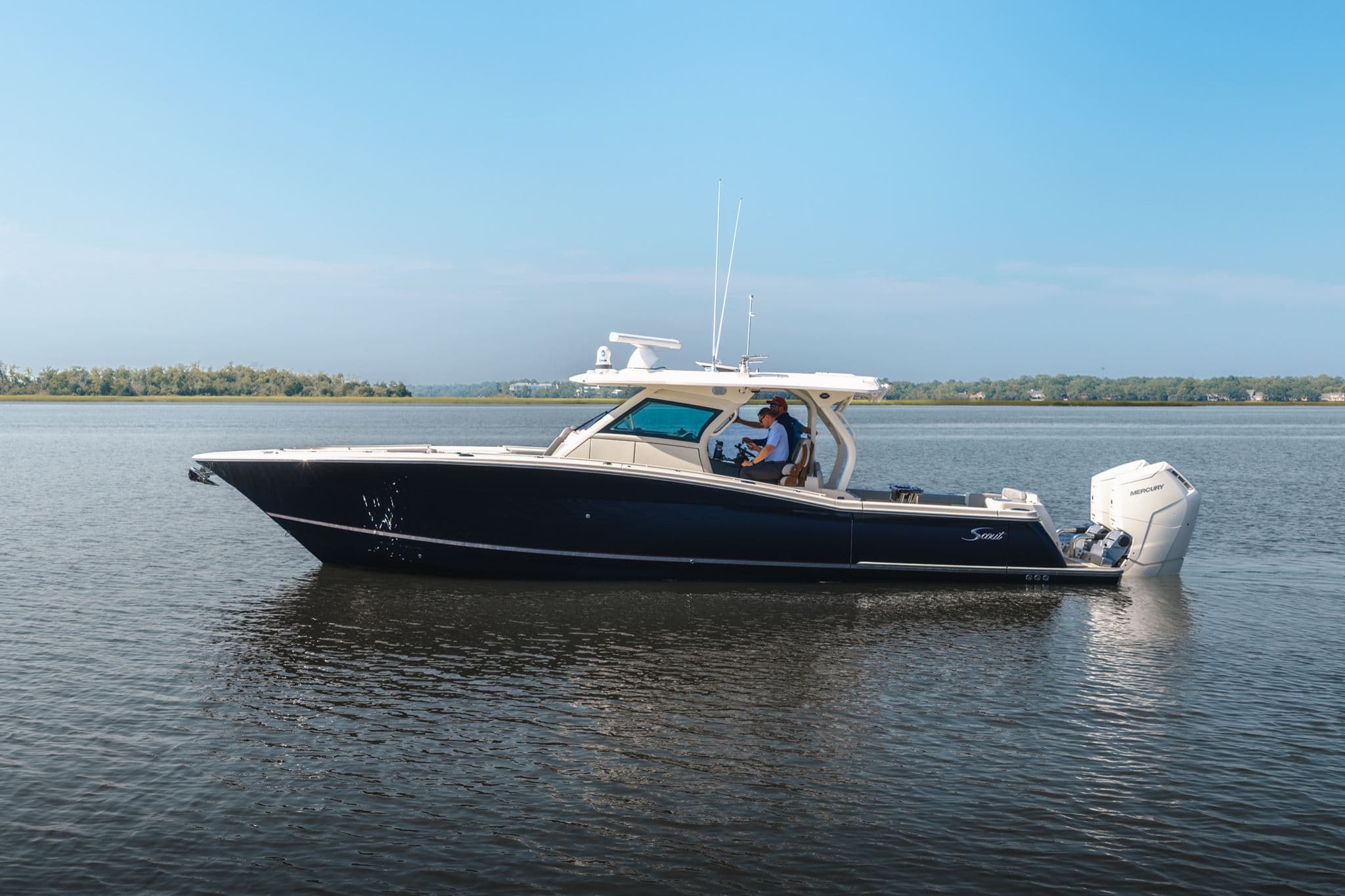 2025 Scout Boats 400 LXF zum Verkauf in Charleston, SC Center Console
