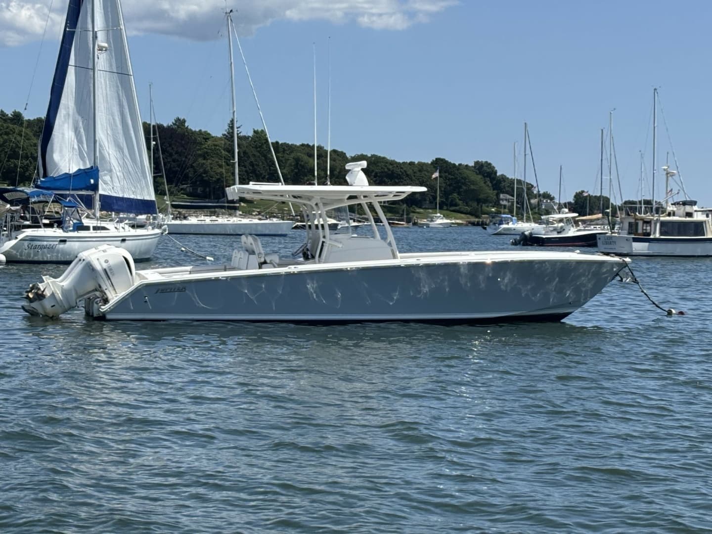 2018 Jupiter 34 zum Verkauf in Marion, Massachusetts Center Console