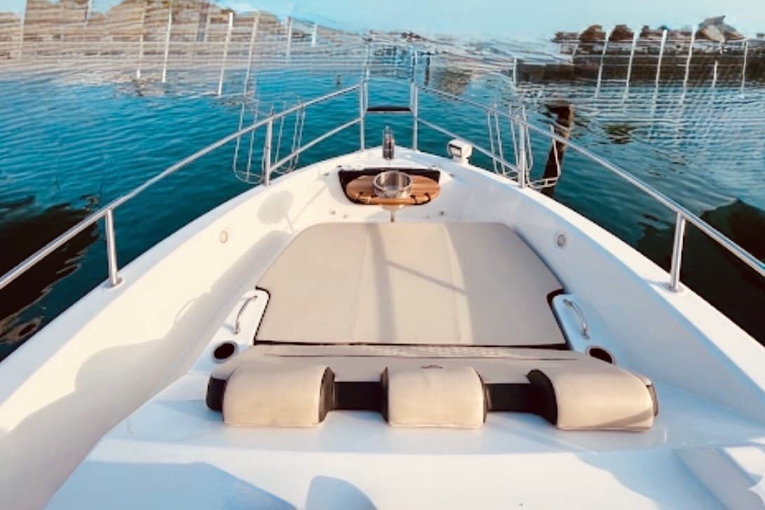 2026 Granfort Boats USA 37 GTX in vendita a Miami, Florida Express Cruiser 3
