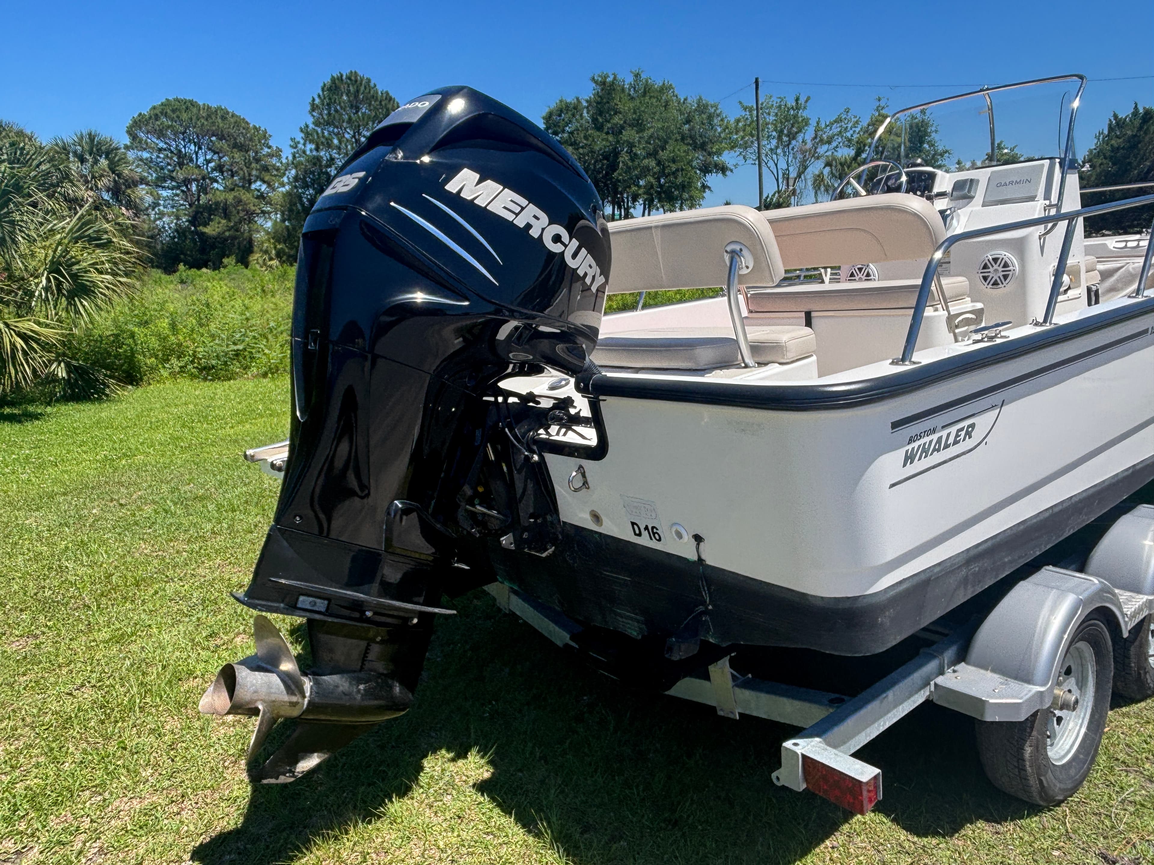 2008 Boston Whaler 190 Montauk a la venta en Thunderbolt, GA Center Console 5