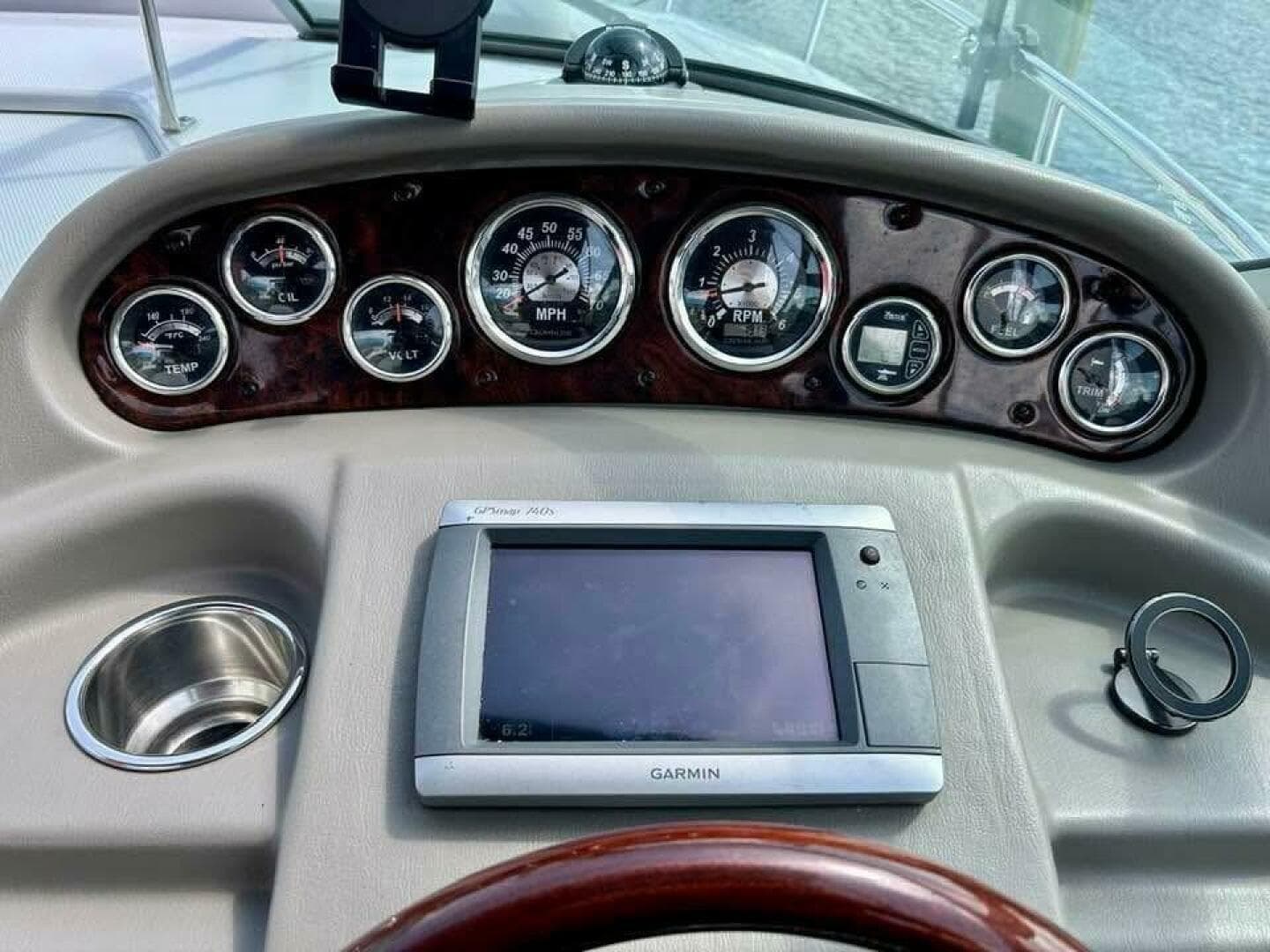 2011 Crownline 286 SC zum Verkauf in Chesapeake Beach, Maryland Cuddy Cabin 5