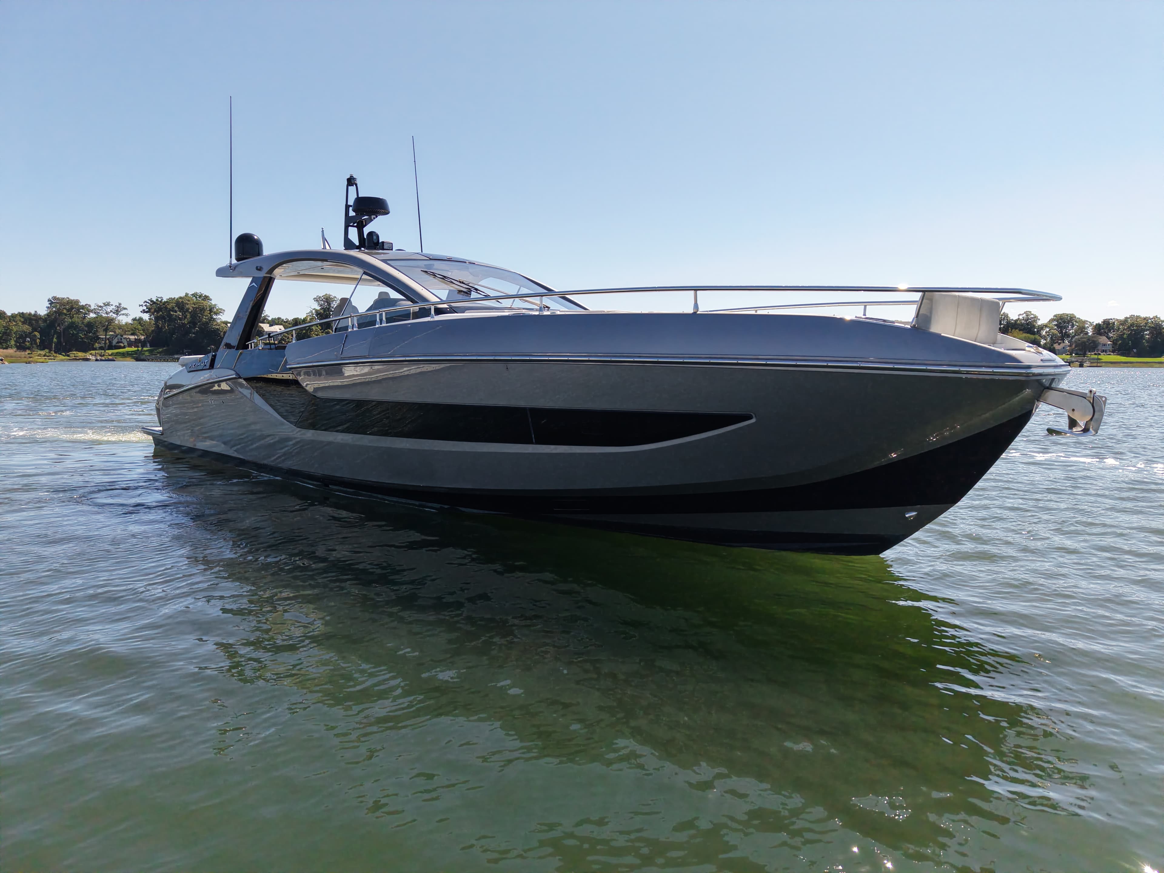 2023 Azimut Verve 47 zum Verkauf in Riverside, CT Express Cruiser 4