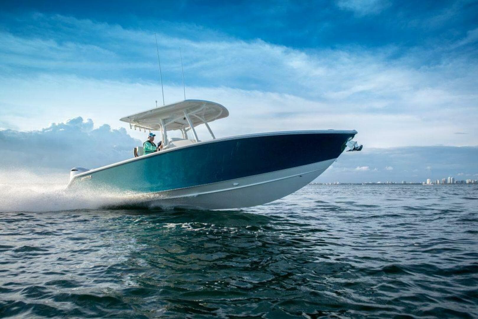 2027 Jupiter 30 in vendita a Dartmouth, Massachusetts Center Console 5