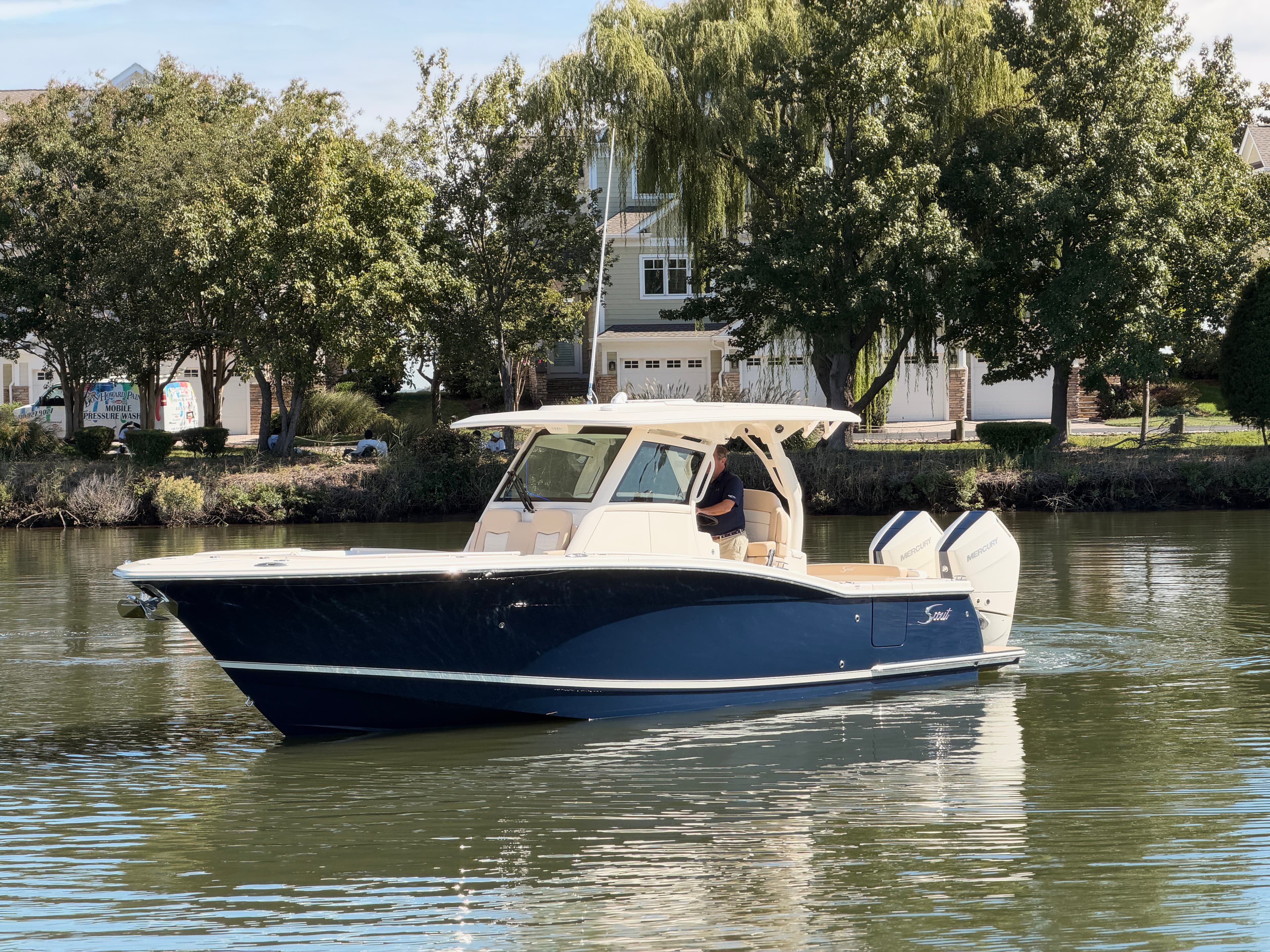 2027 Scout Boats 330 LXF in vendita a Grasonville, MD Center Console 5