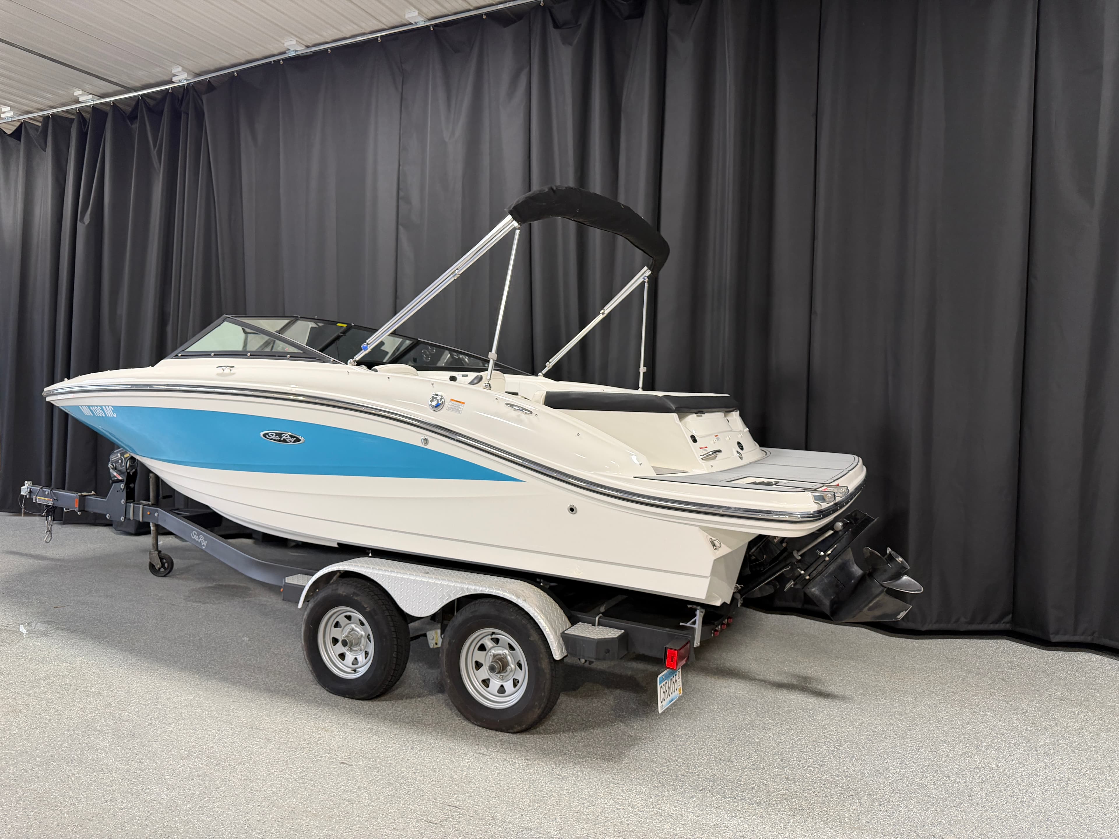 2021 Sea Ray SPX 190 in vendita a Nisswa, Minnesota Bowrider 4