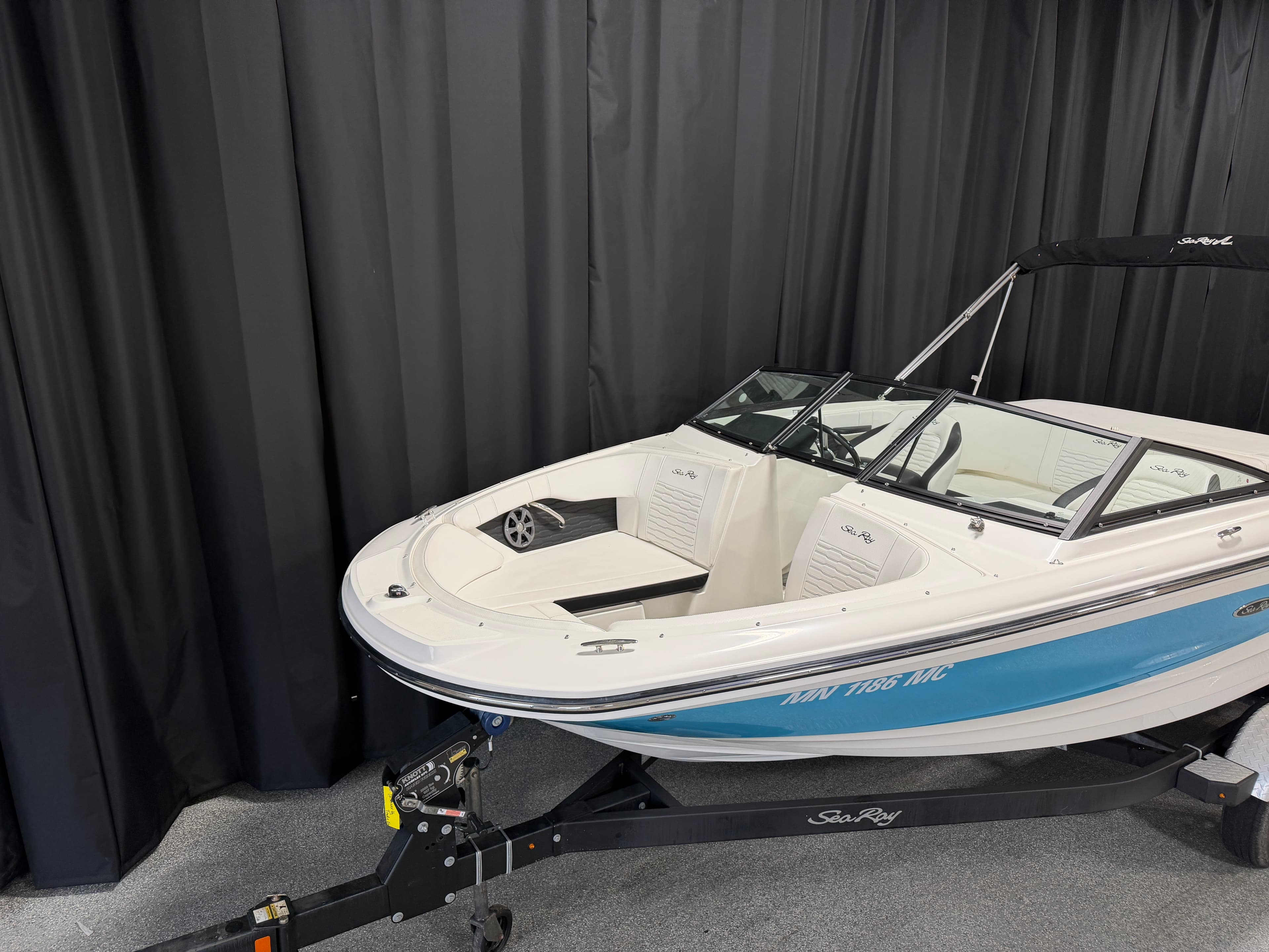 2021 Sea Ray SPX 190 in vendita a Nisswa, Minnesota Bowrider 5
