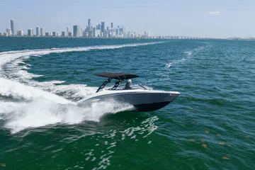 2019 Yamaha 242 Limited S E-Series for Sale in Key Biscayne, Florida Day Boats