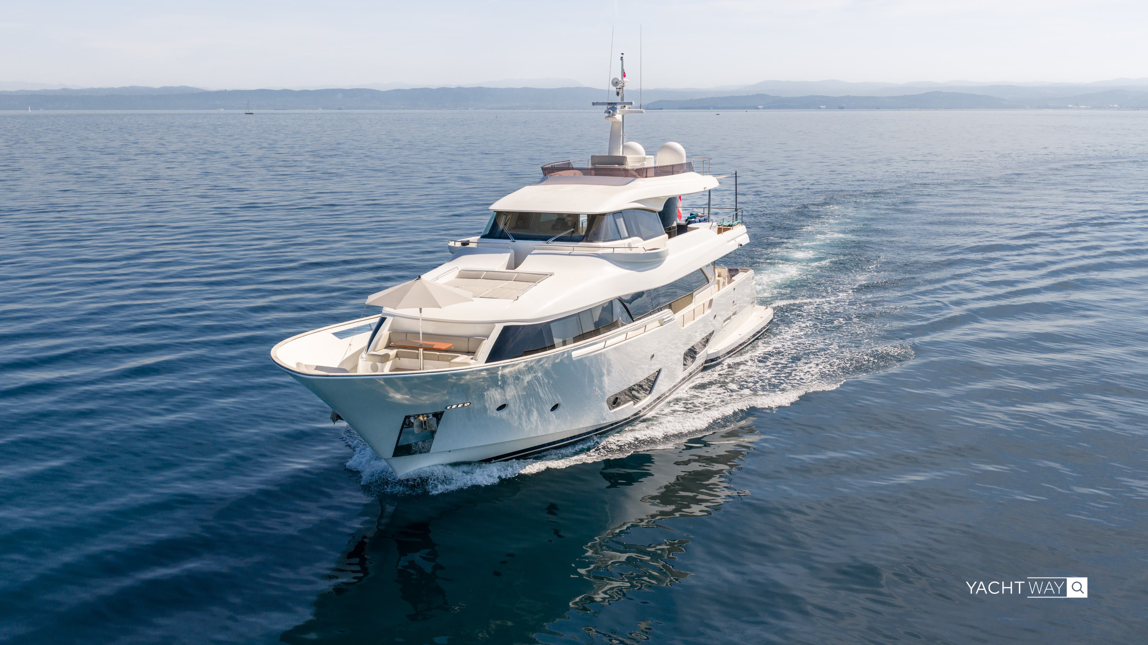 2017 Custom Line Navetta 28 zum Verkauf in Portorož, SI Motor Yacht