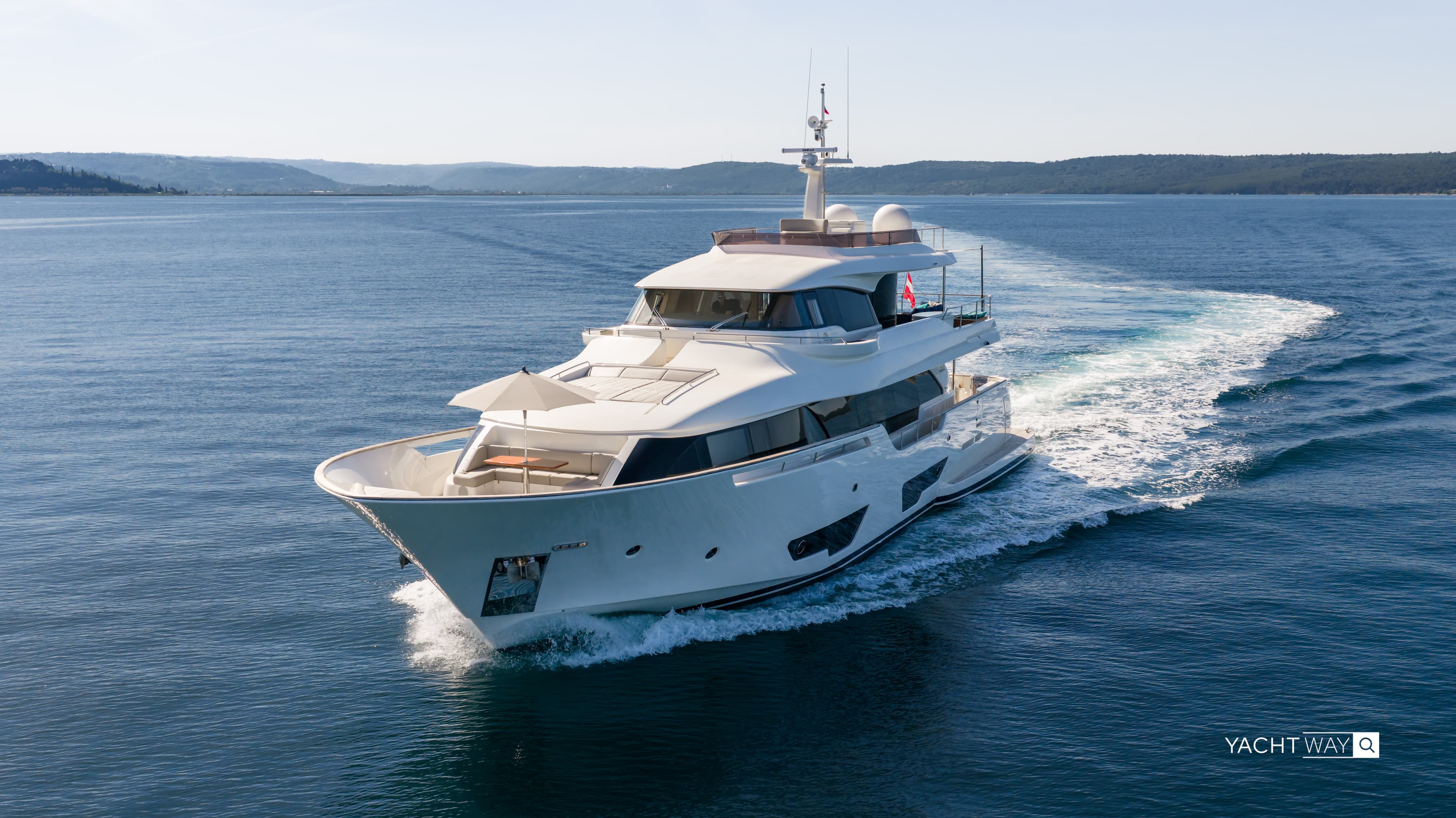 2017 Custom Line Navetta 28 zum Verkauf in Portorož, SI Motor Yacht 3