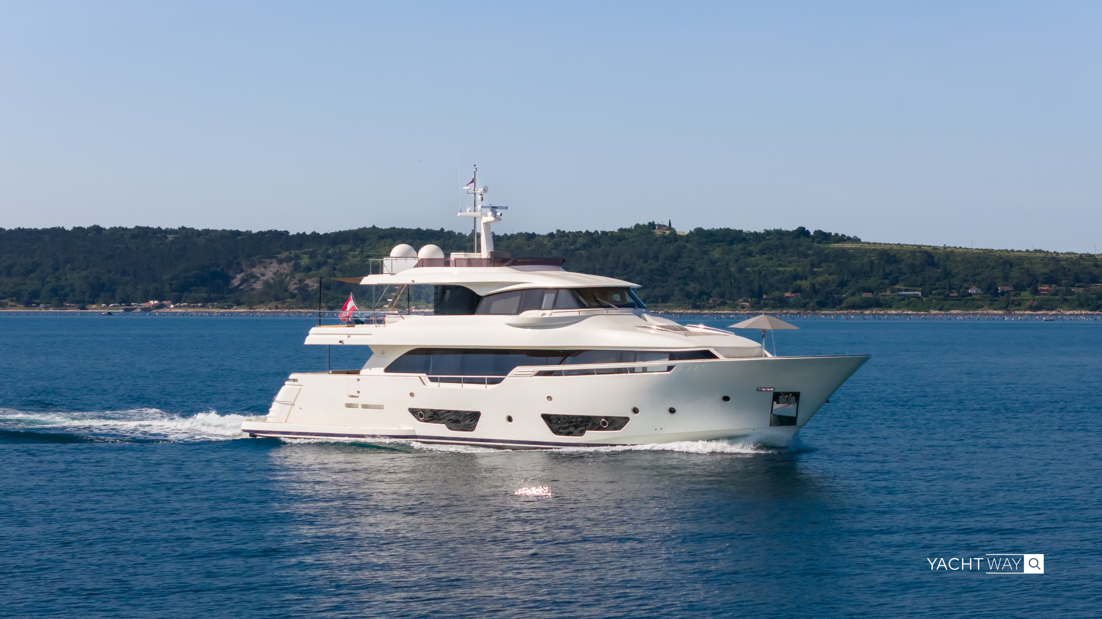 2017 Custom Line Navetta 28 zum Verkauf in Portorož, SI Motor Yacht 4