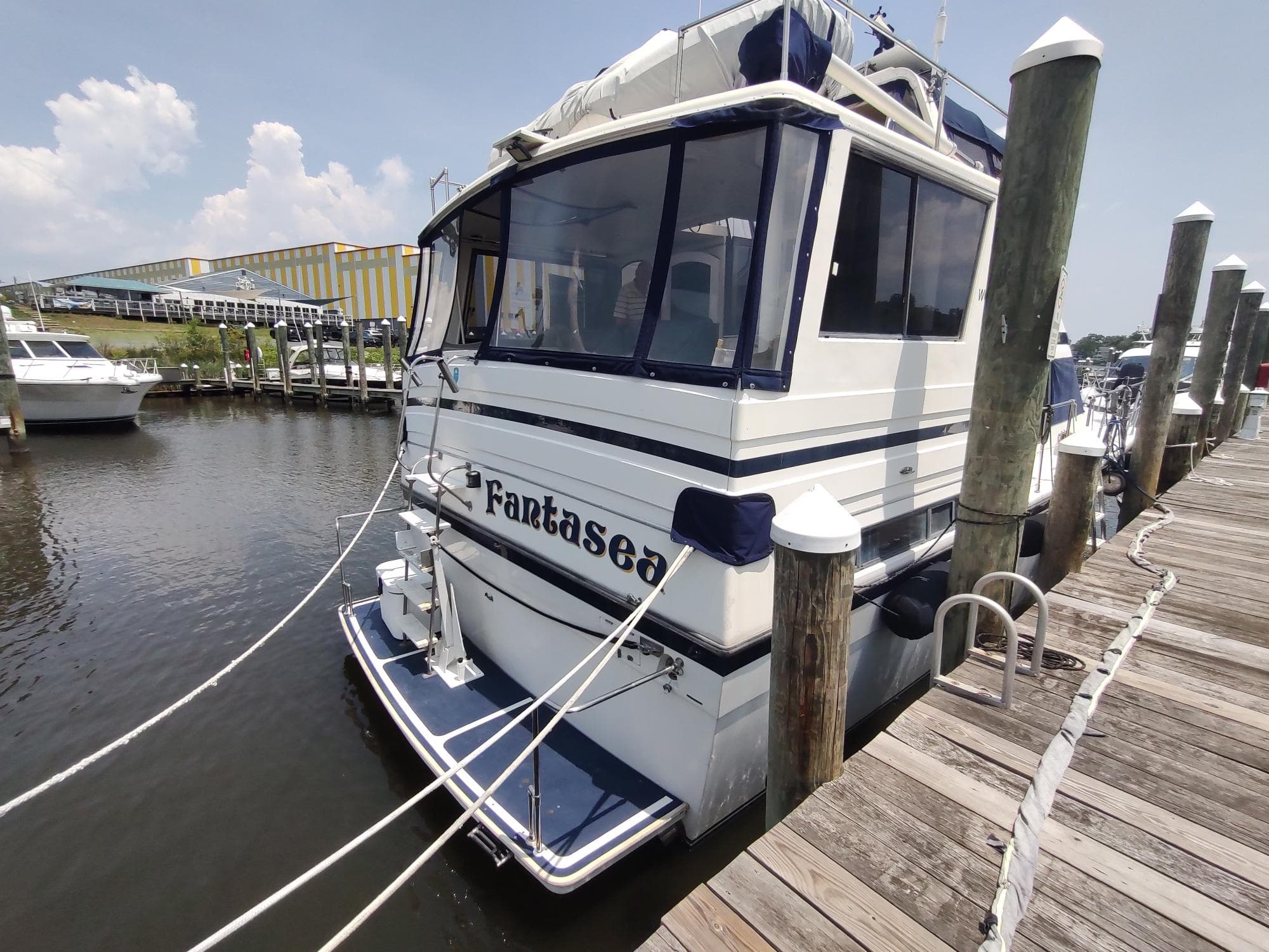1989 Hyatt Double Cabin Motoryacht in vendita a Pasadena, Maryland Motor Yacht 4