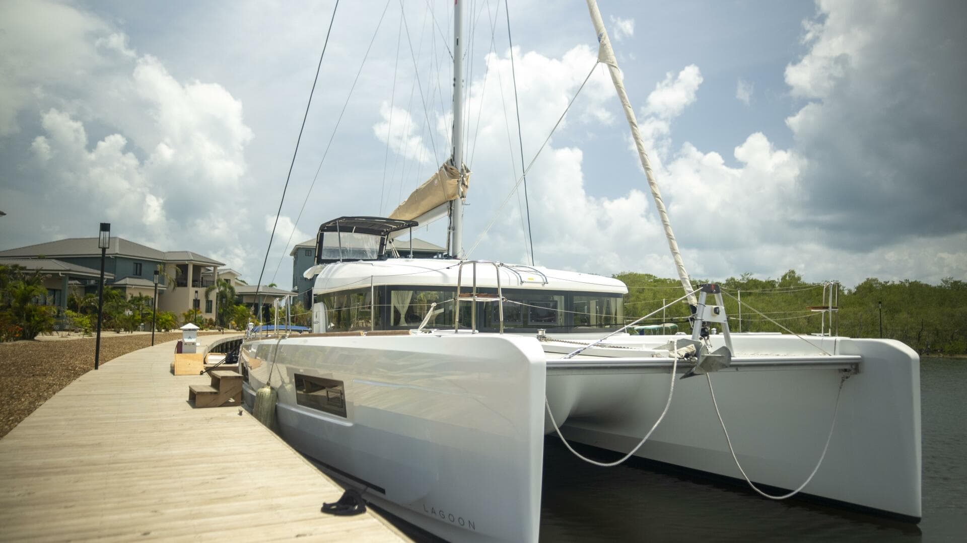 2020 Lagoon 40 for Sale in Placencia, BZ Multi-Hull