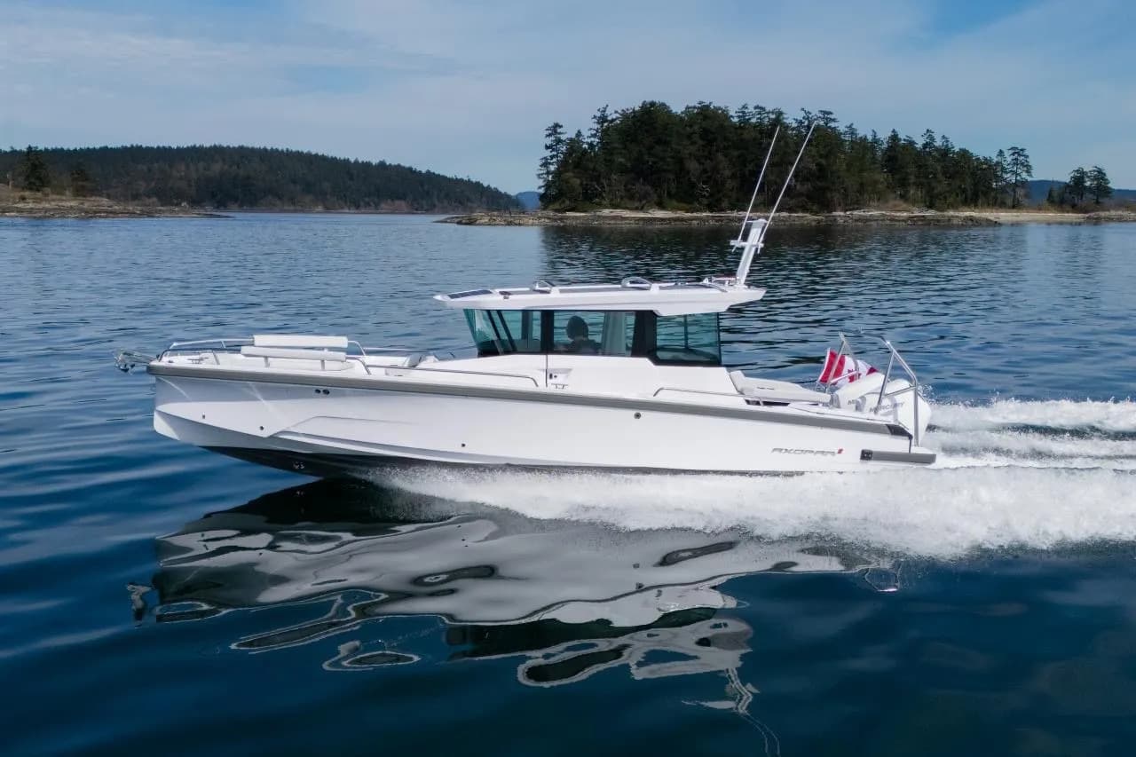 2027 Axopar 29 XC Cross Cabin a la venta en Seattle, Washington Walk-around Boats 4